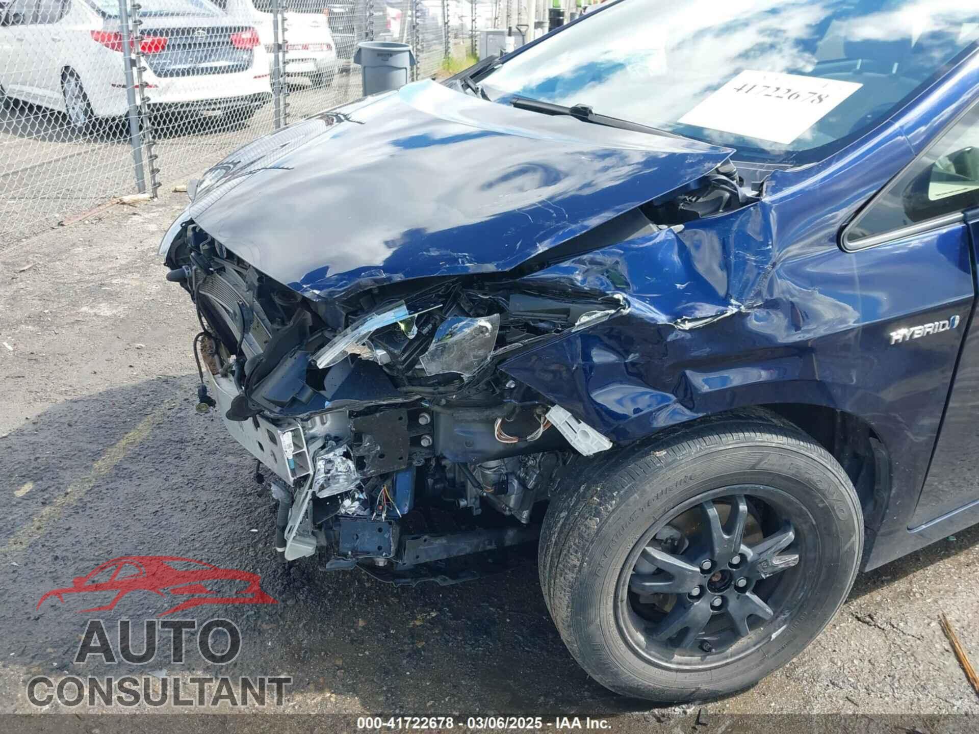 TOYOTA PRIUS 2014 - JTDKN3DU8E0363677