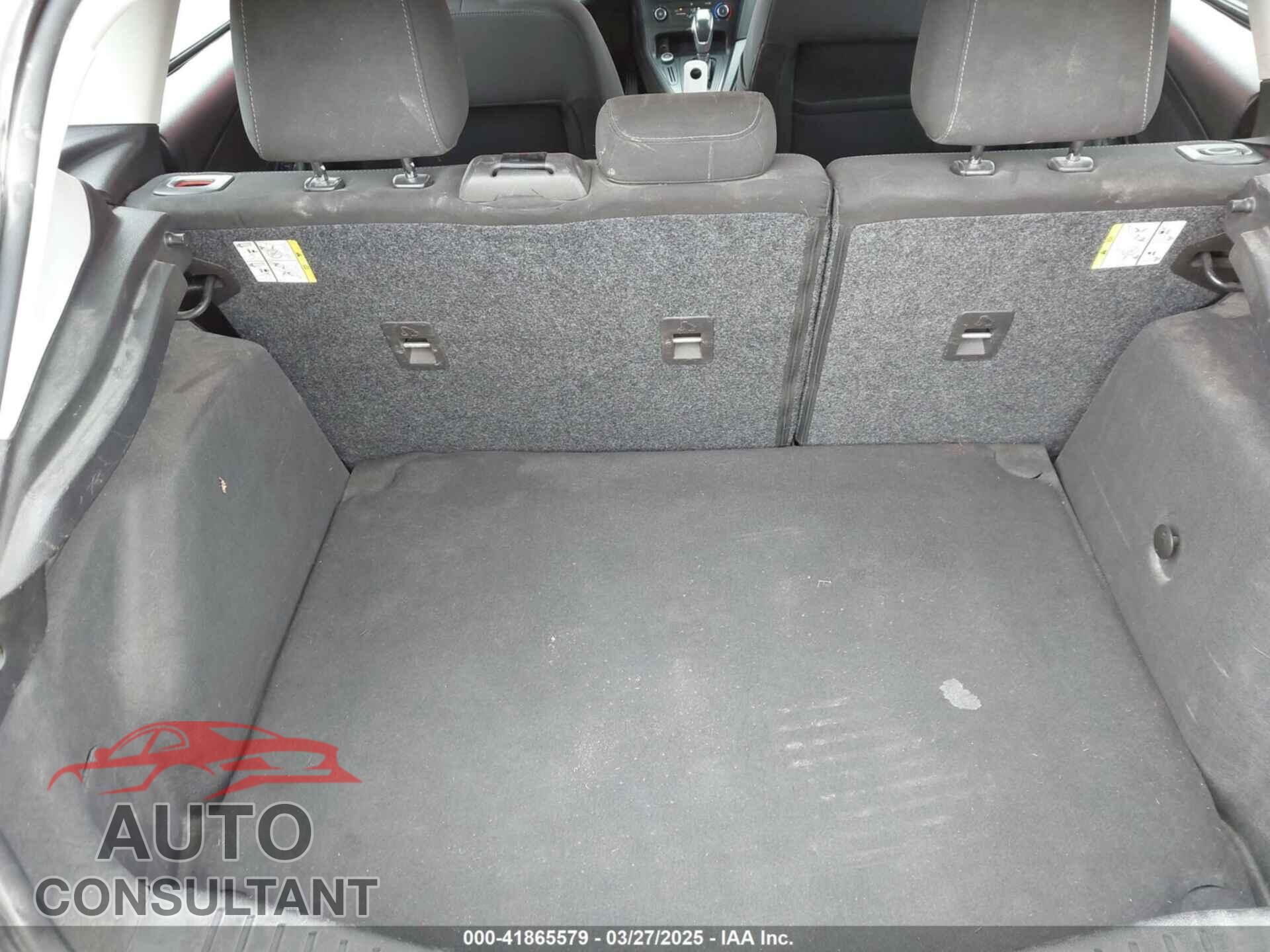 FORD FOCUS 2015 - 1FADP3K26FL328579