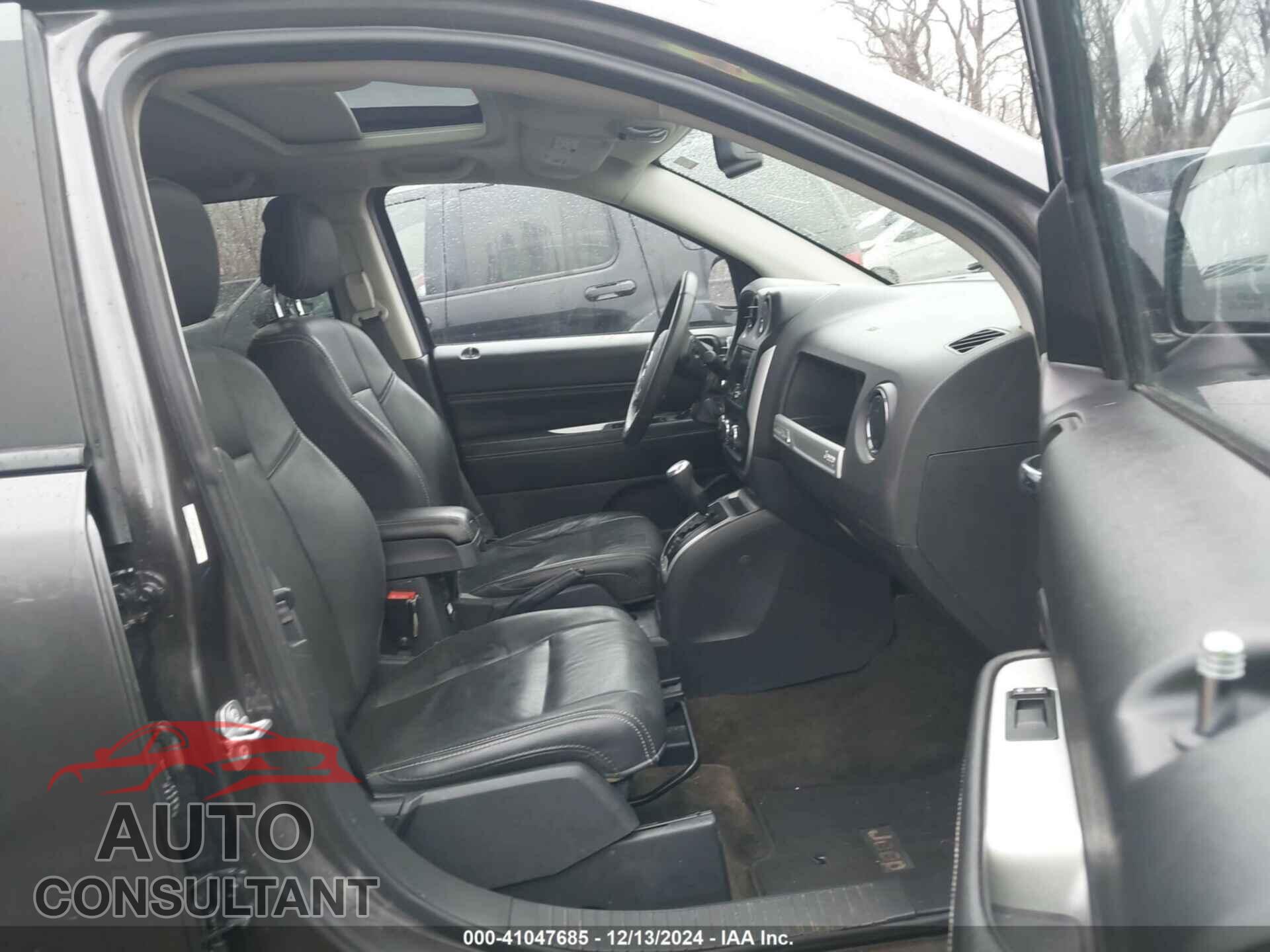 JEEP COMPASS 2017 - 1C4NJCEA0HD130659