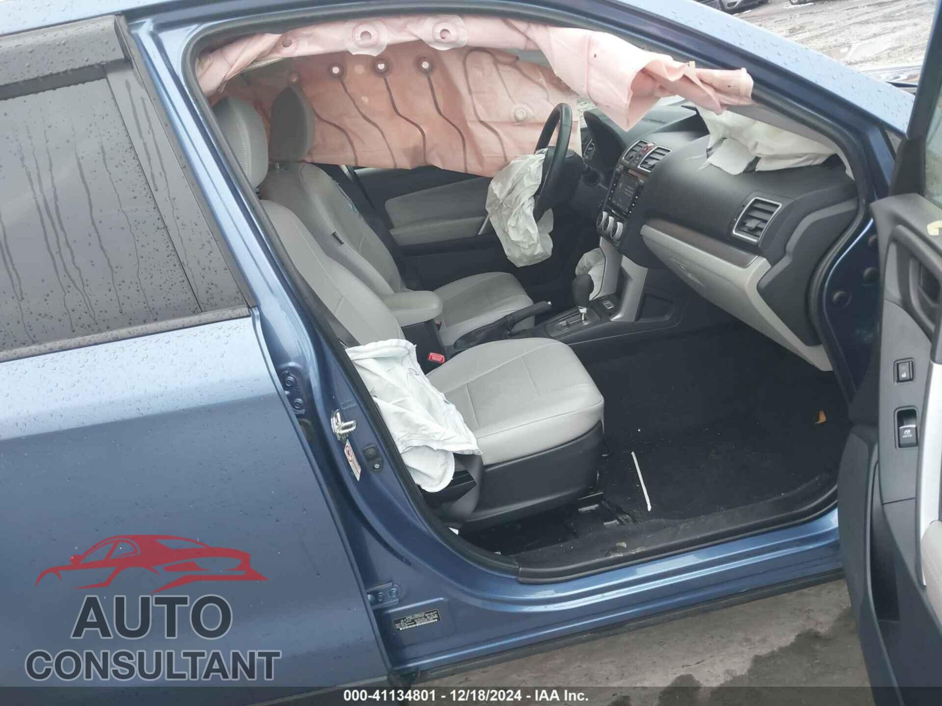 SUBARU FORESTER 2018 - JF2SJAGC4JH555680