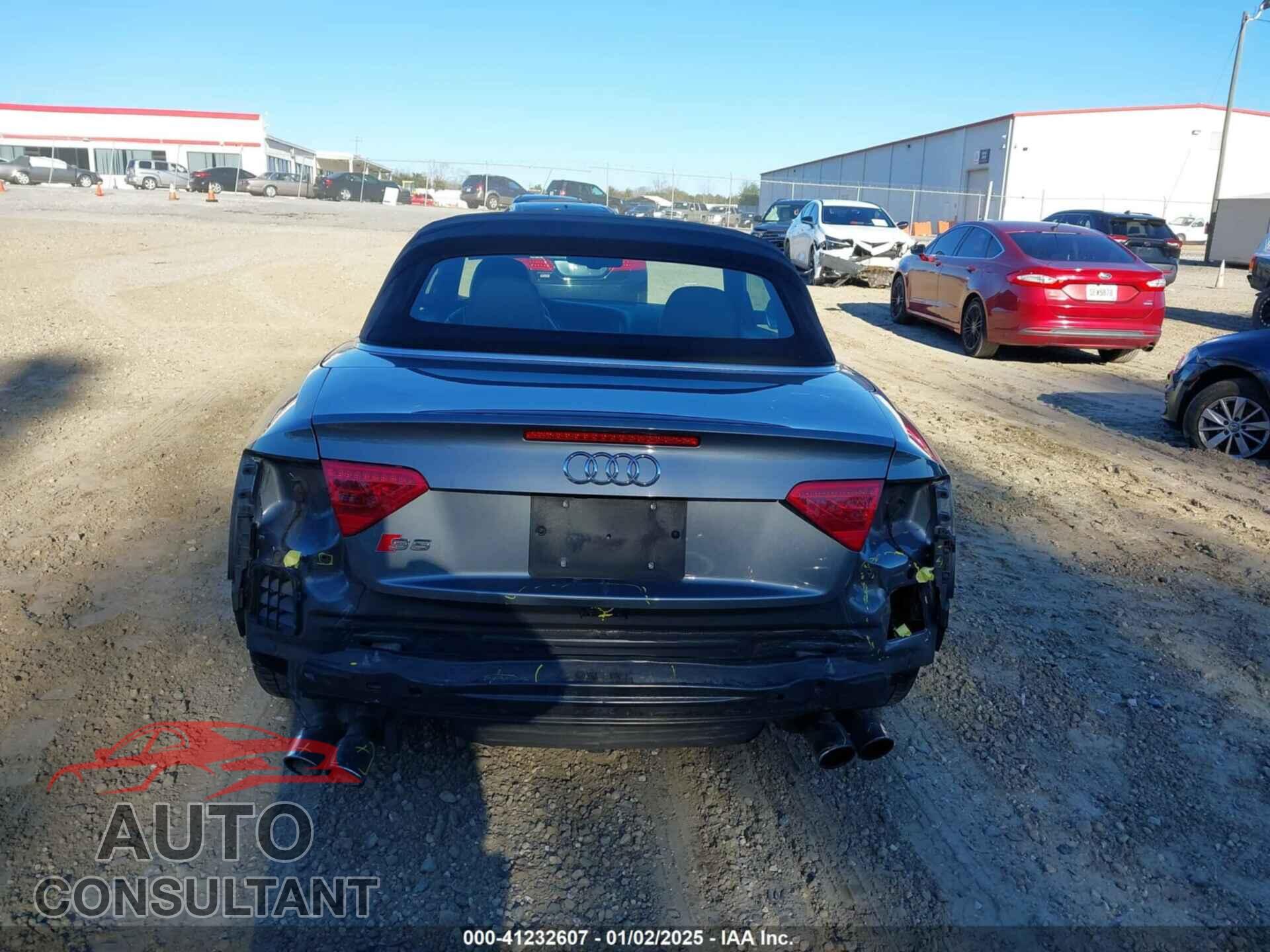 AUDI S5 2014 - WAUCGAFH0EN004875