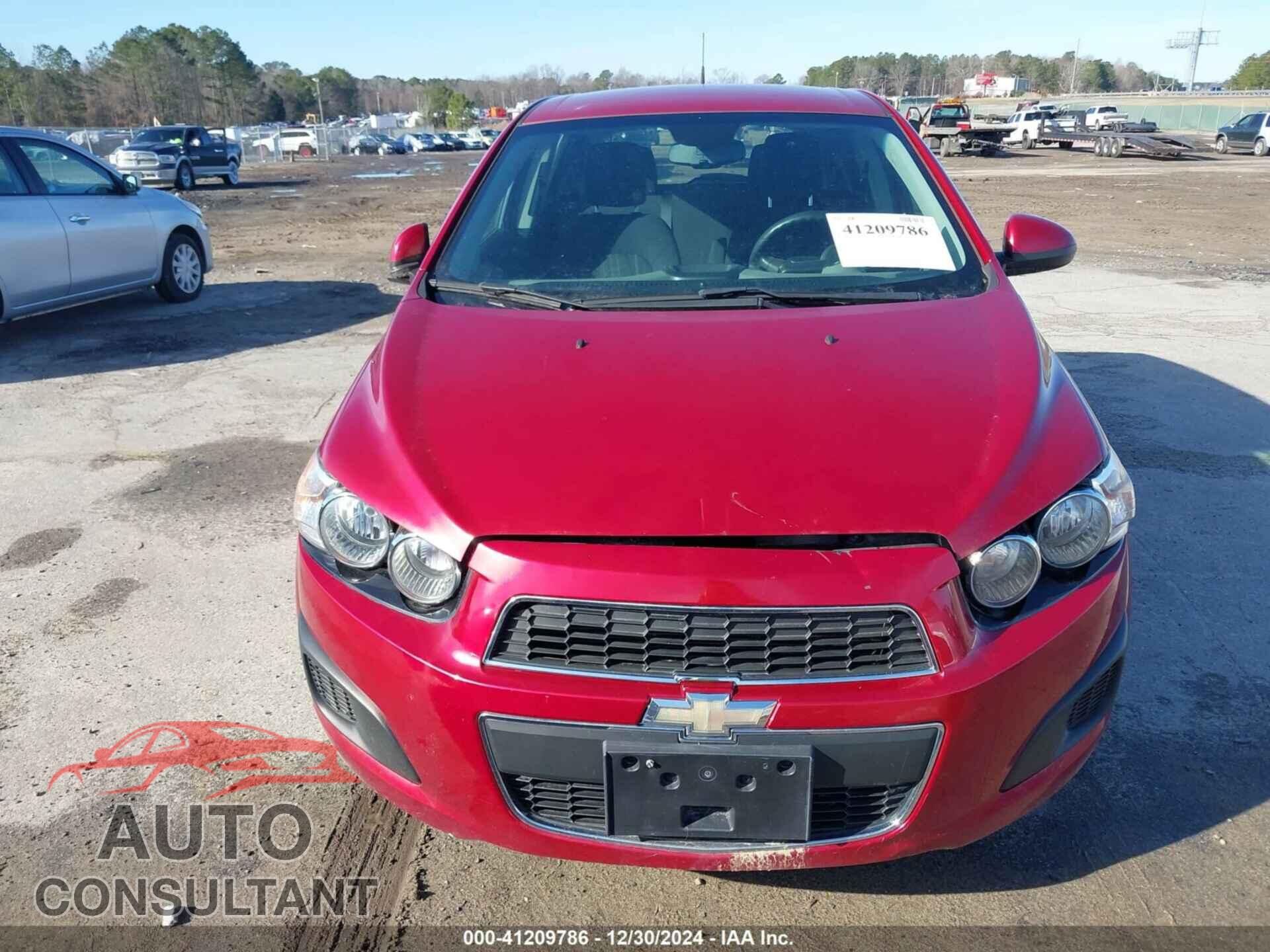 CHEVROLET SONIC 2013 - 1G1JC6SB7D4100391