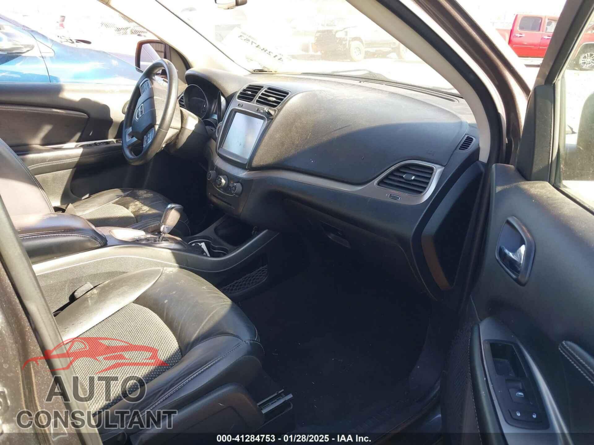 DODGE JOURNEY 2018 - 3C4PDCGG2JT516288
