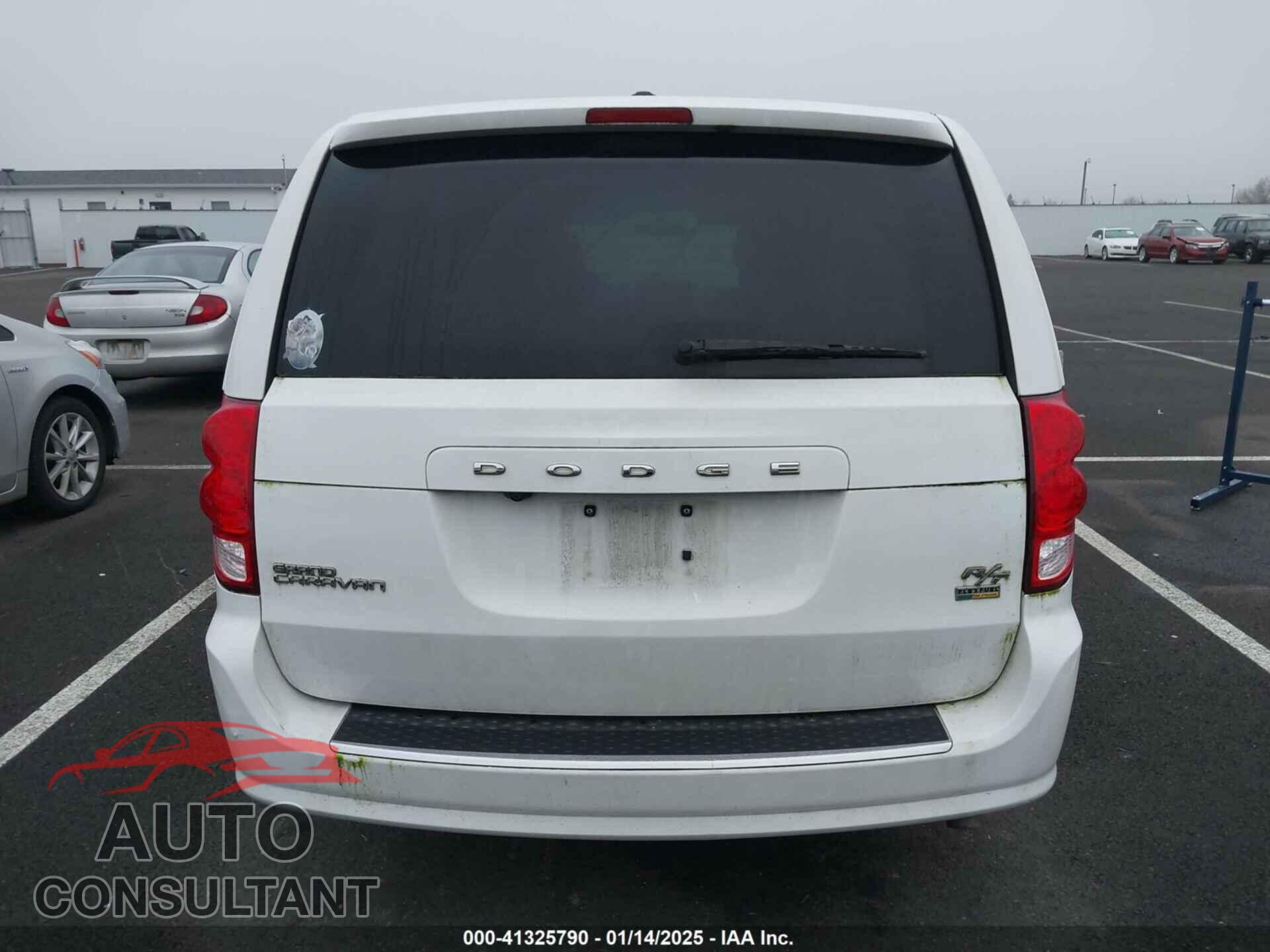 DODGE GRAND CARAVAN 2016 - 2C4RDGEG3GR317619