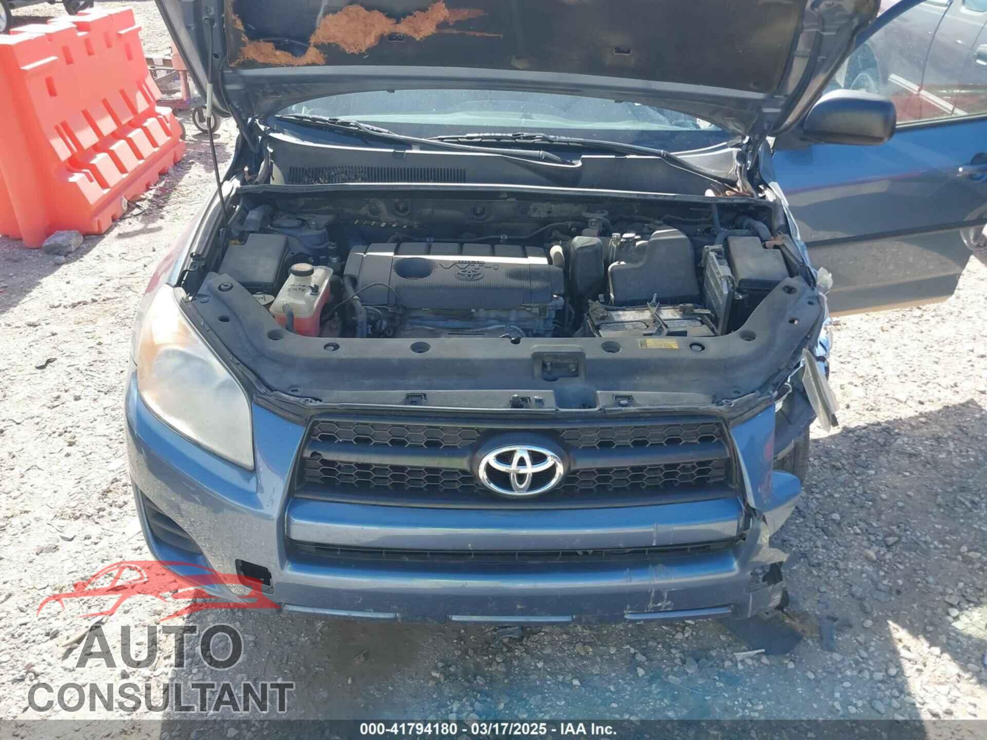 TOYOTA RAV4 2011 - 2T3ZF4DV2BW100876