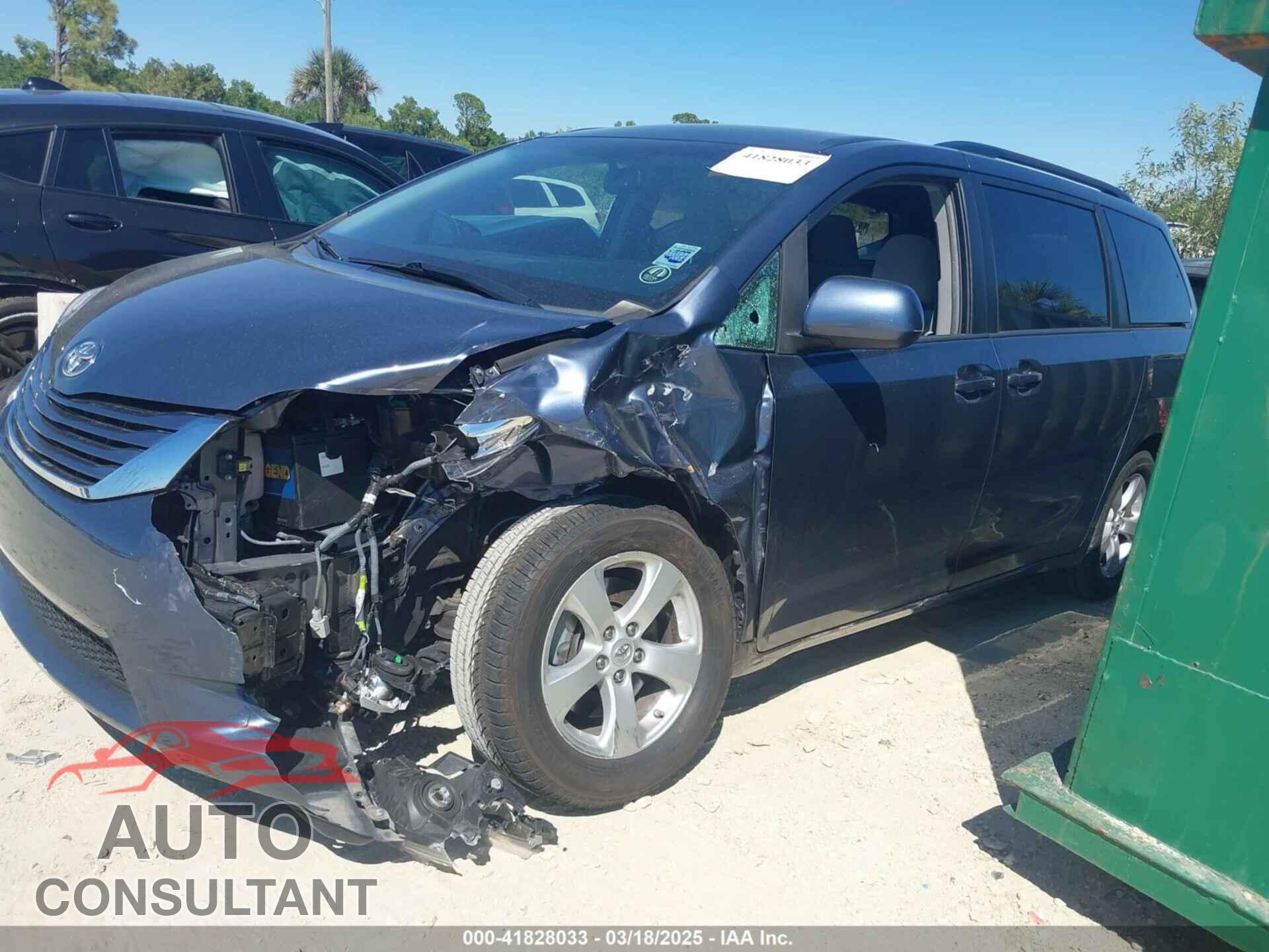 TOYOTA SIENNA 2017 - 5TDKZ3DC3HS869446