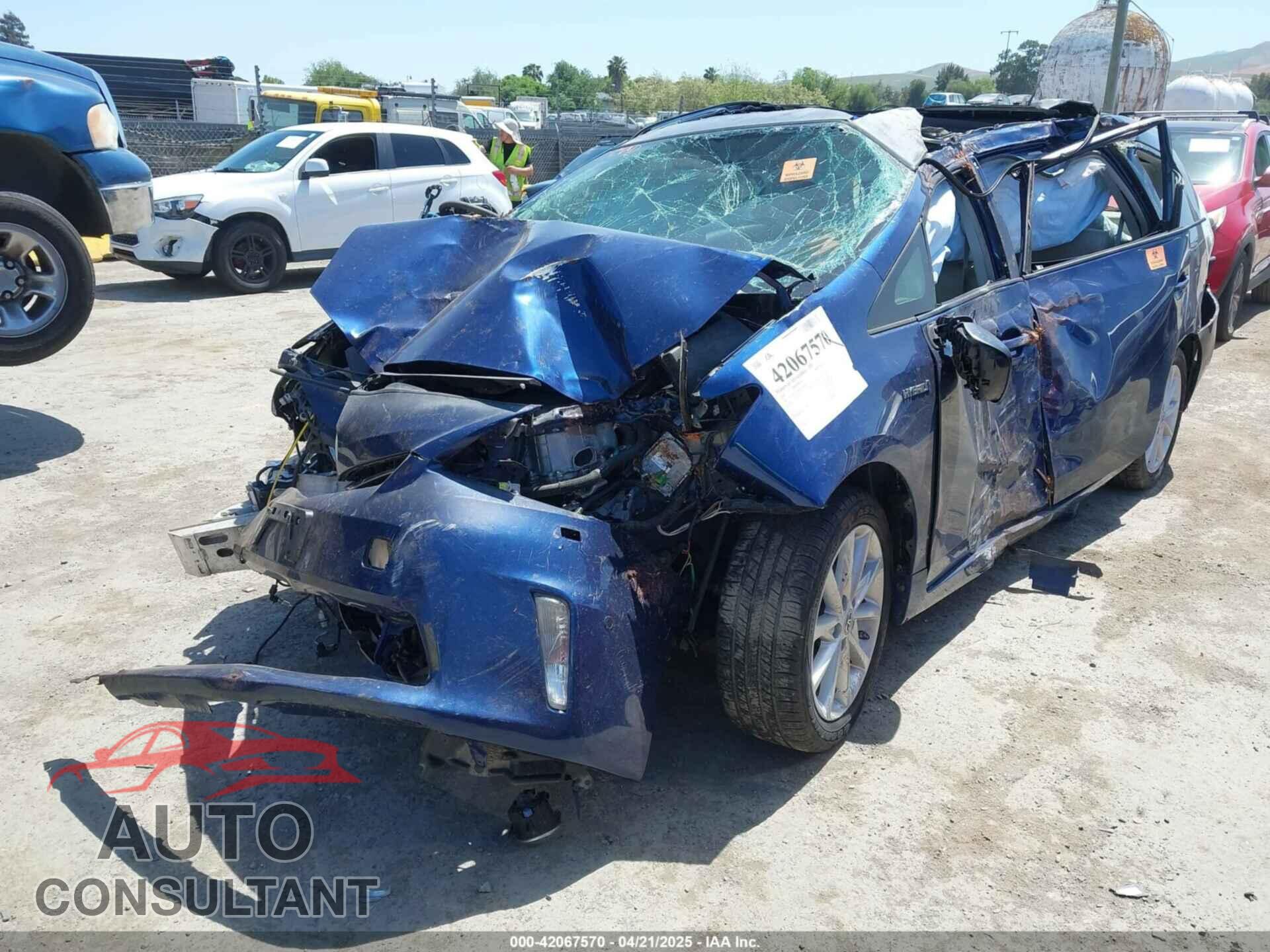 TOYOTA PRIUS V 2013 - JTDZN3EU4D3206304