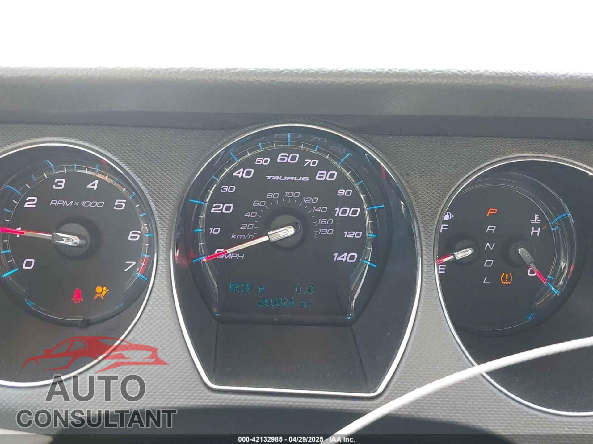 FORD TAURUS 2012 - 1FAHP2DW0CG109052
