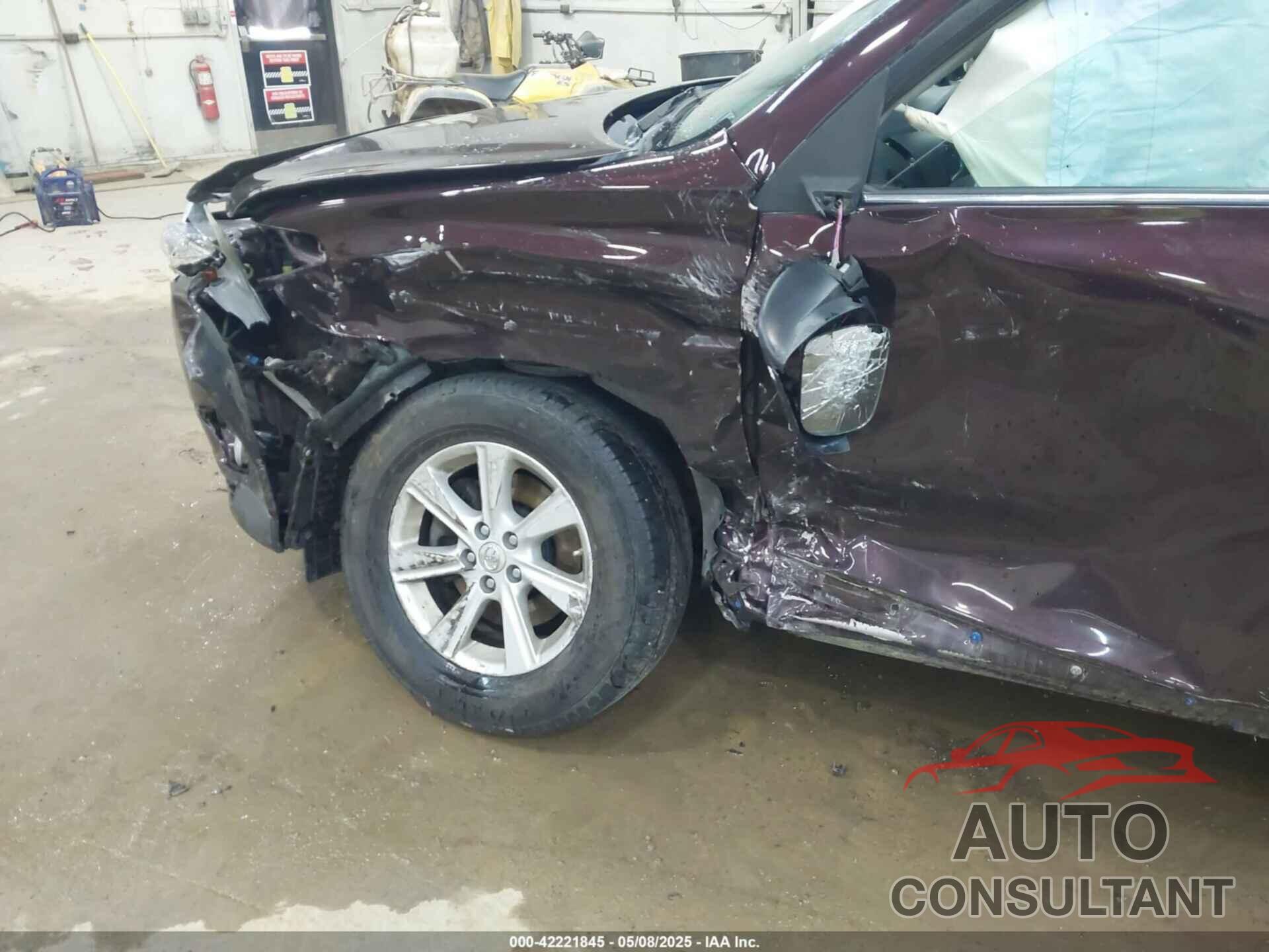 TOYOTA HIGHLANDER 2011 - 5TDBK3EH7BS082991