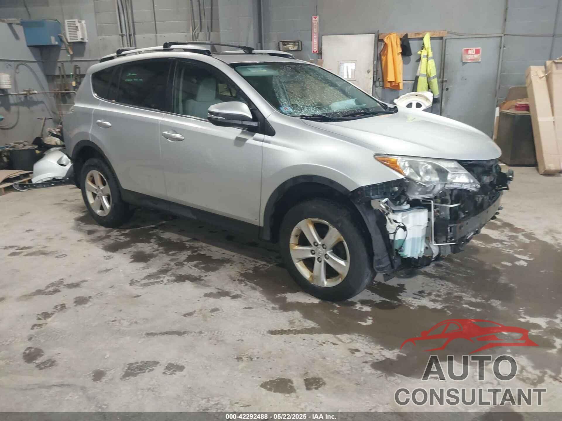 TOYOTA RAV4 2014 - JTMRFREV1ED081007