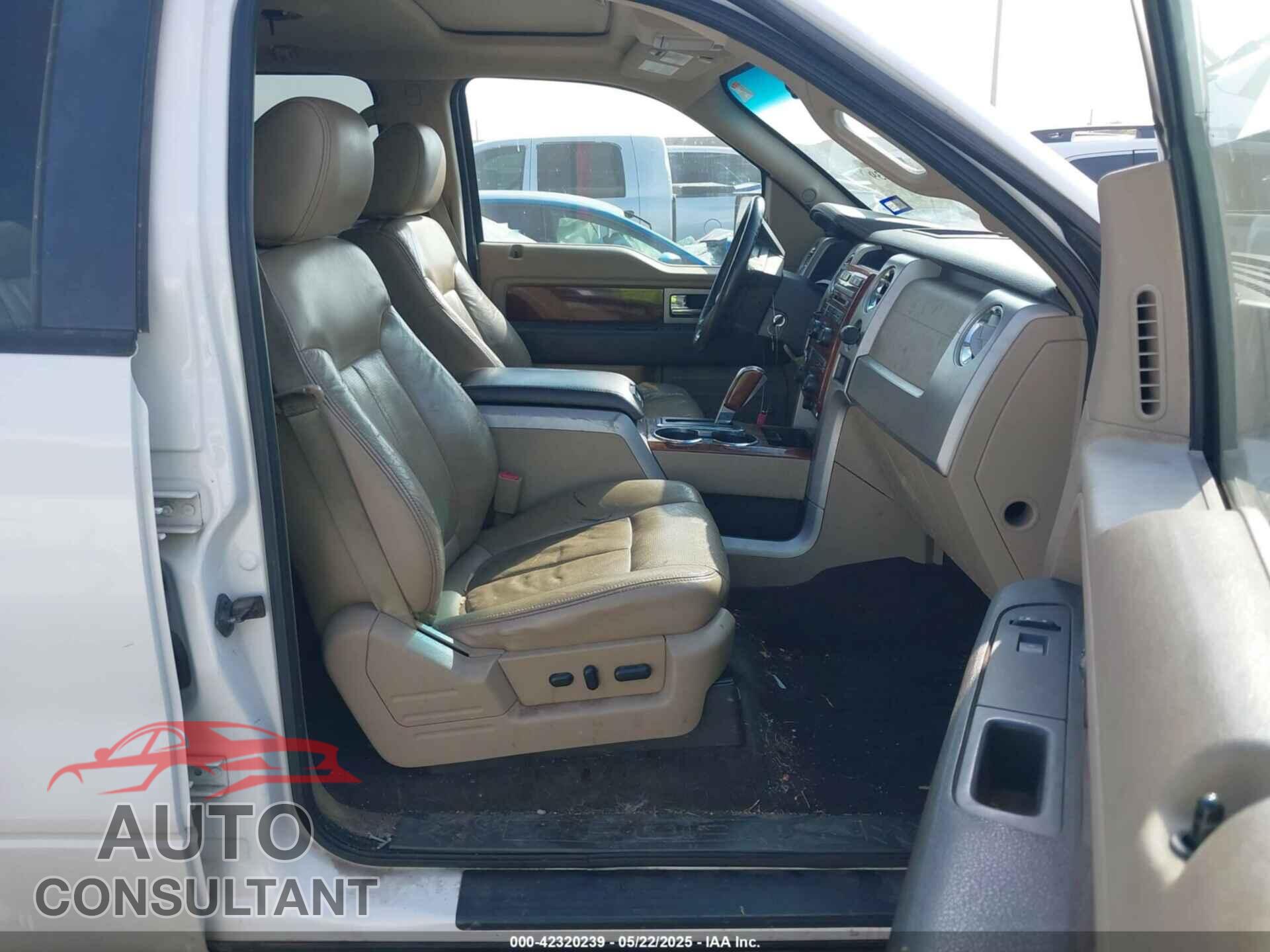 FORD F-150 2010 - 1FTFW1CV2AFB54522