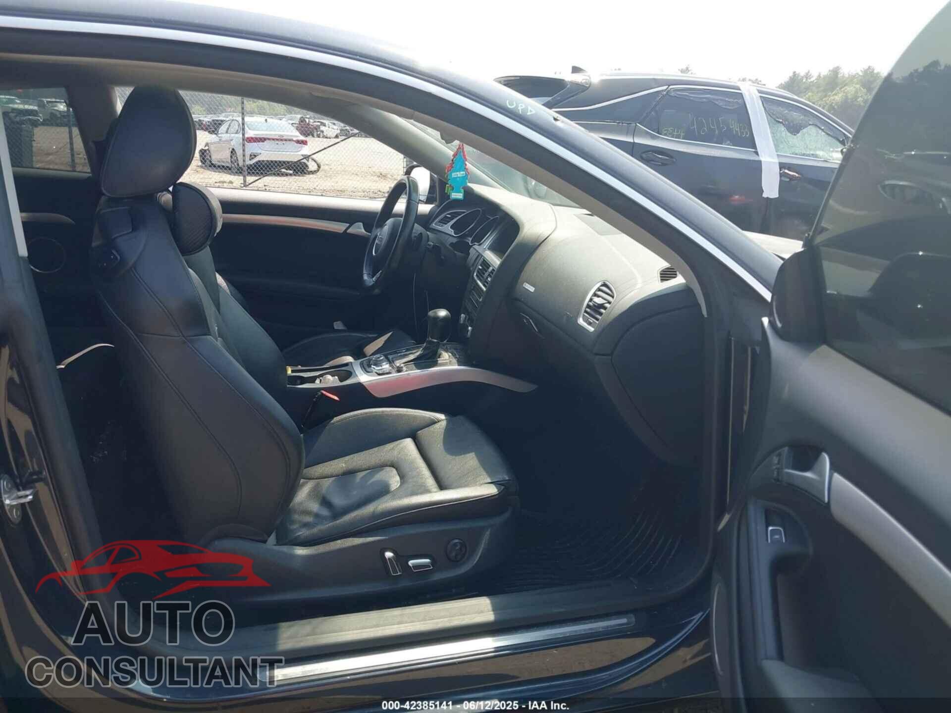 AUDI A5 2013 - WAULFAFR2DA035563