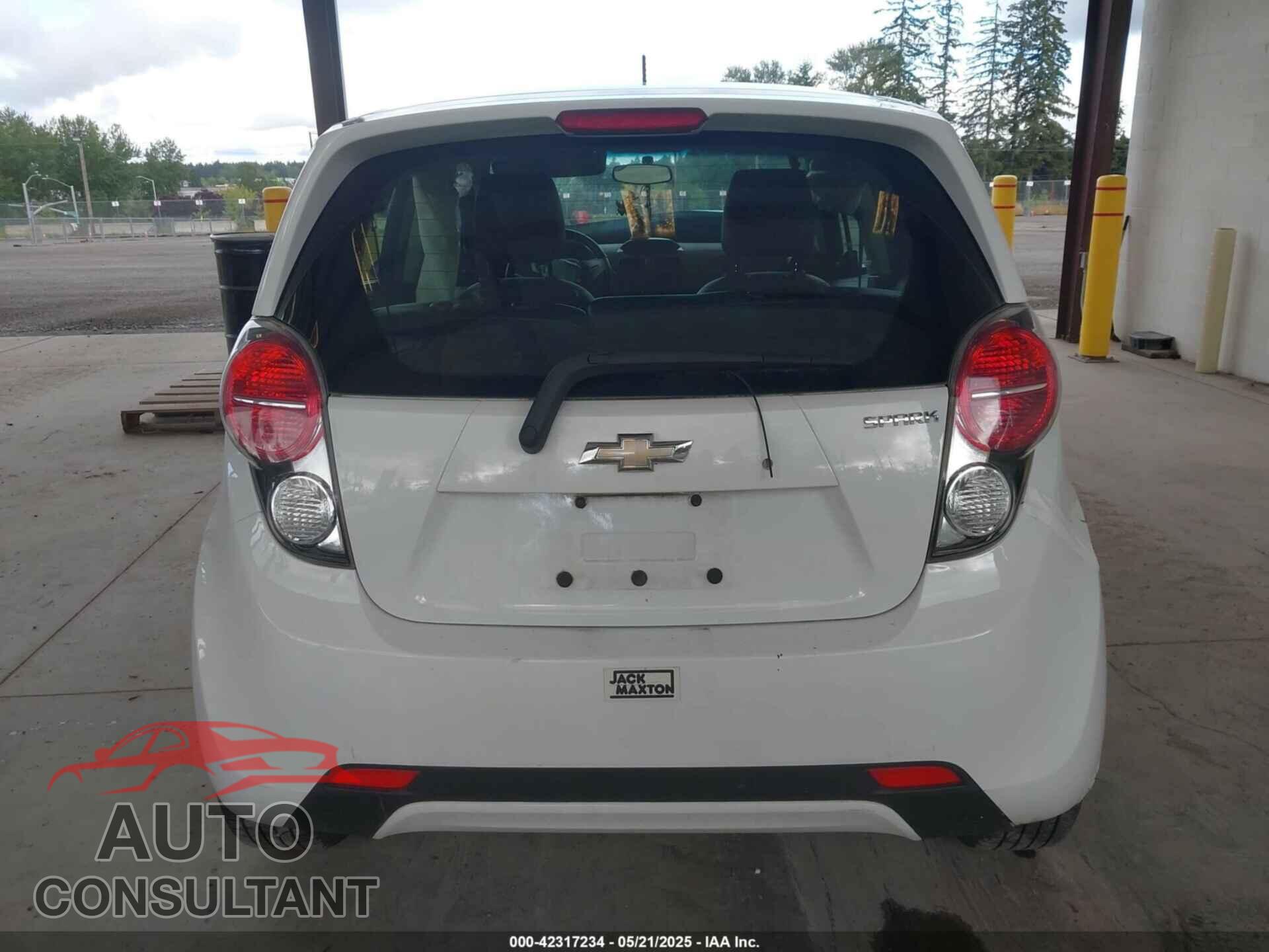 CHEVROLET SPARK 2014 - KL8CB6S9XEC590132