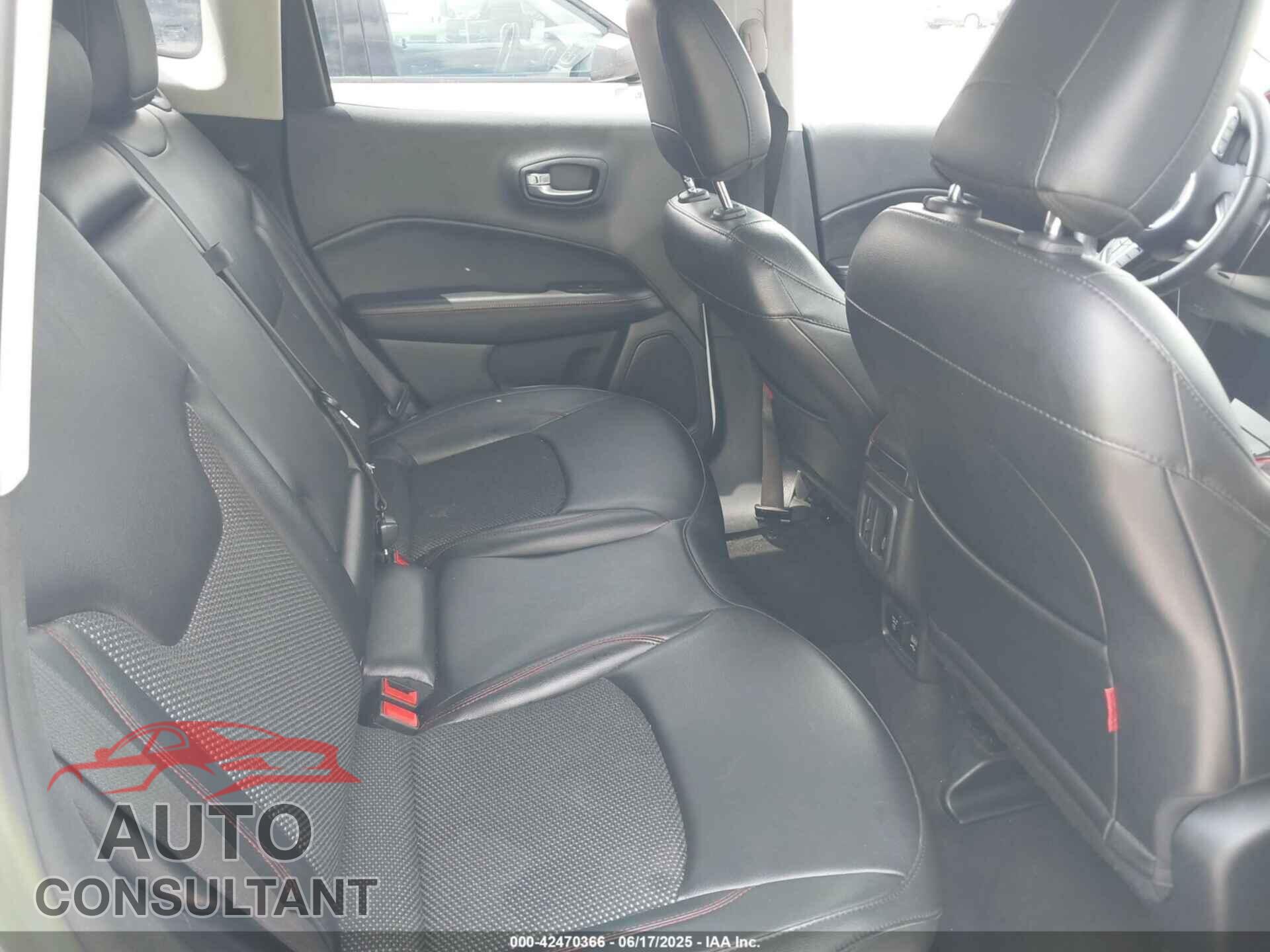 JEEP COMPASS 2021 - 3C4NJDDB1MT571866