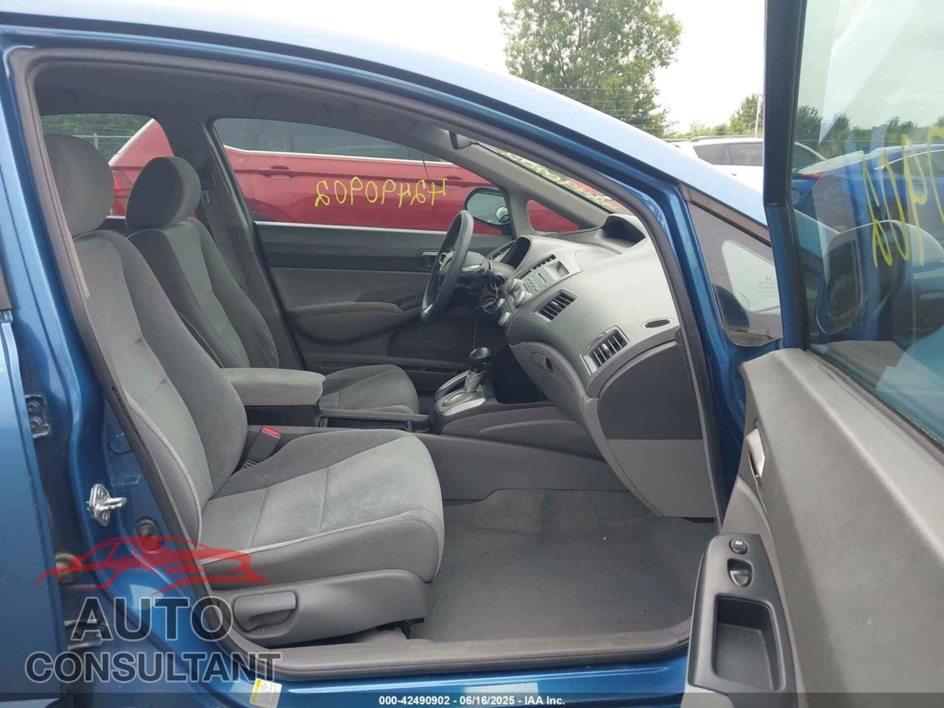 HONDA CIVIC 2009 - 19XFA165X9E001886
