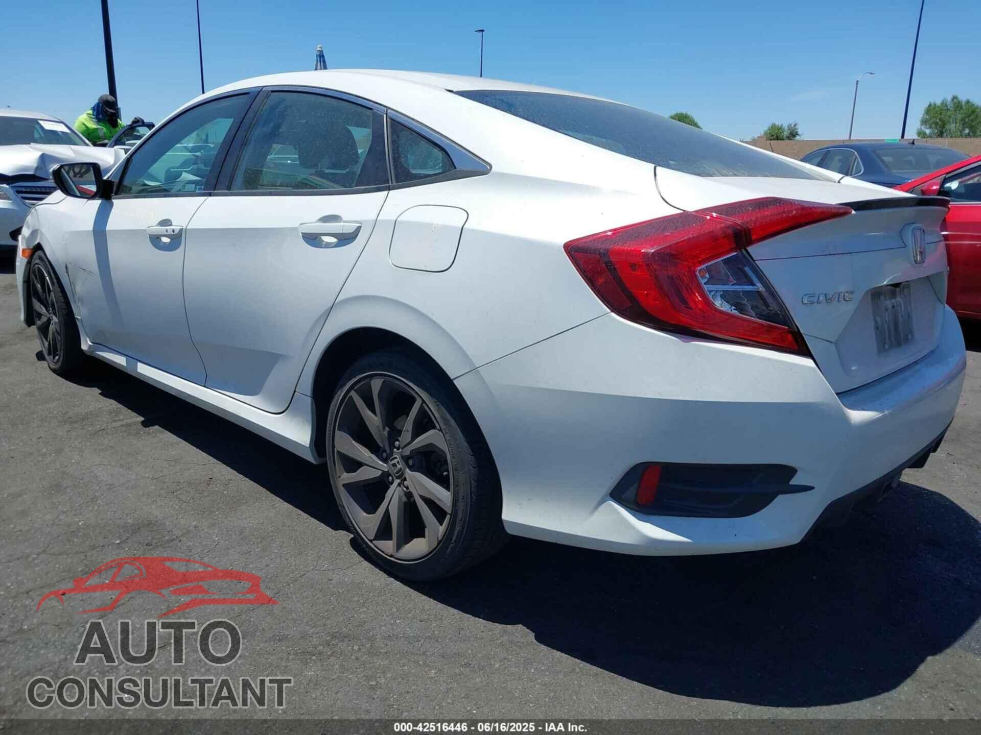 HONDA CIVIC 2021 - 2HGFC2F84MH516567