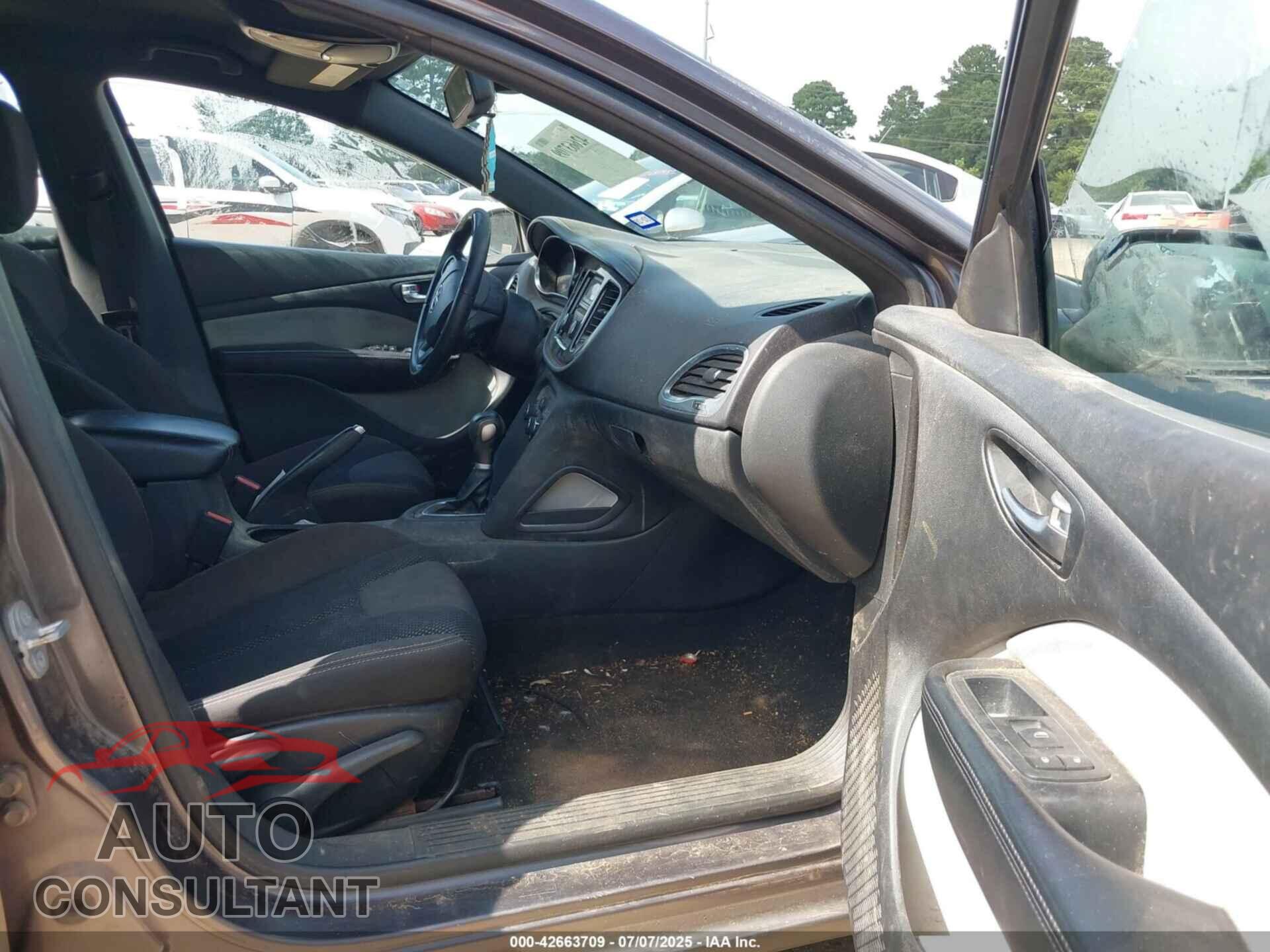 DODGE DART 2015 - 1C3CDFBB3FD286810