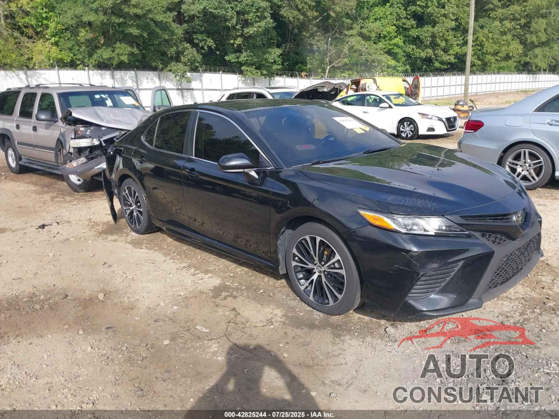 TOYOTA CAMRY 2020 - 4T1G11AK0LU323796