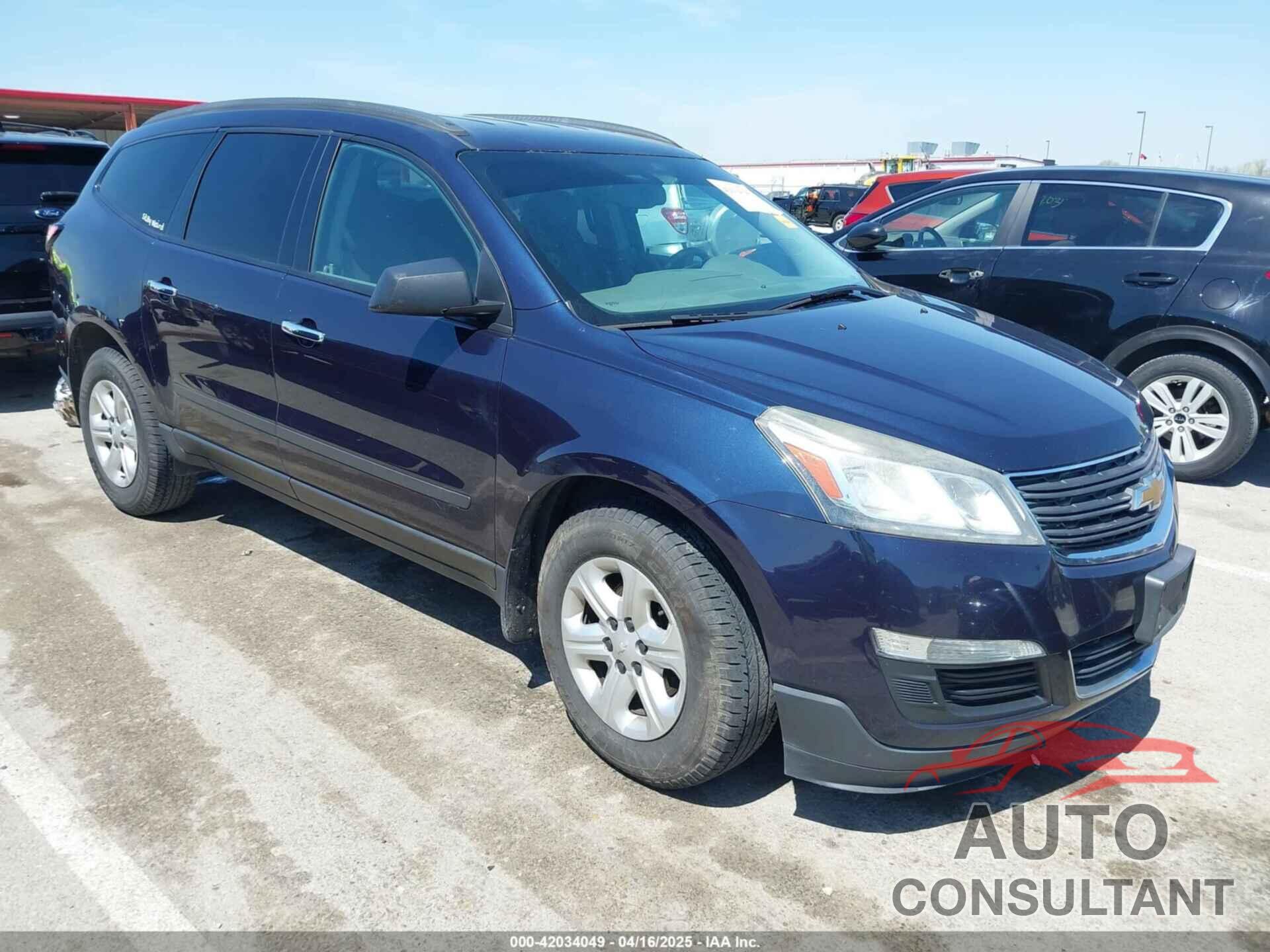 CHEVROLET TRAVERSE 2015 - 1GNKVFED1FJ121445
