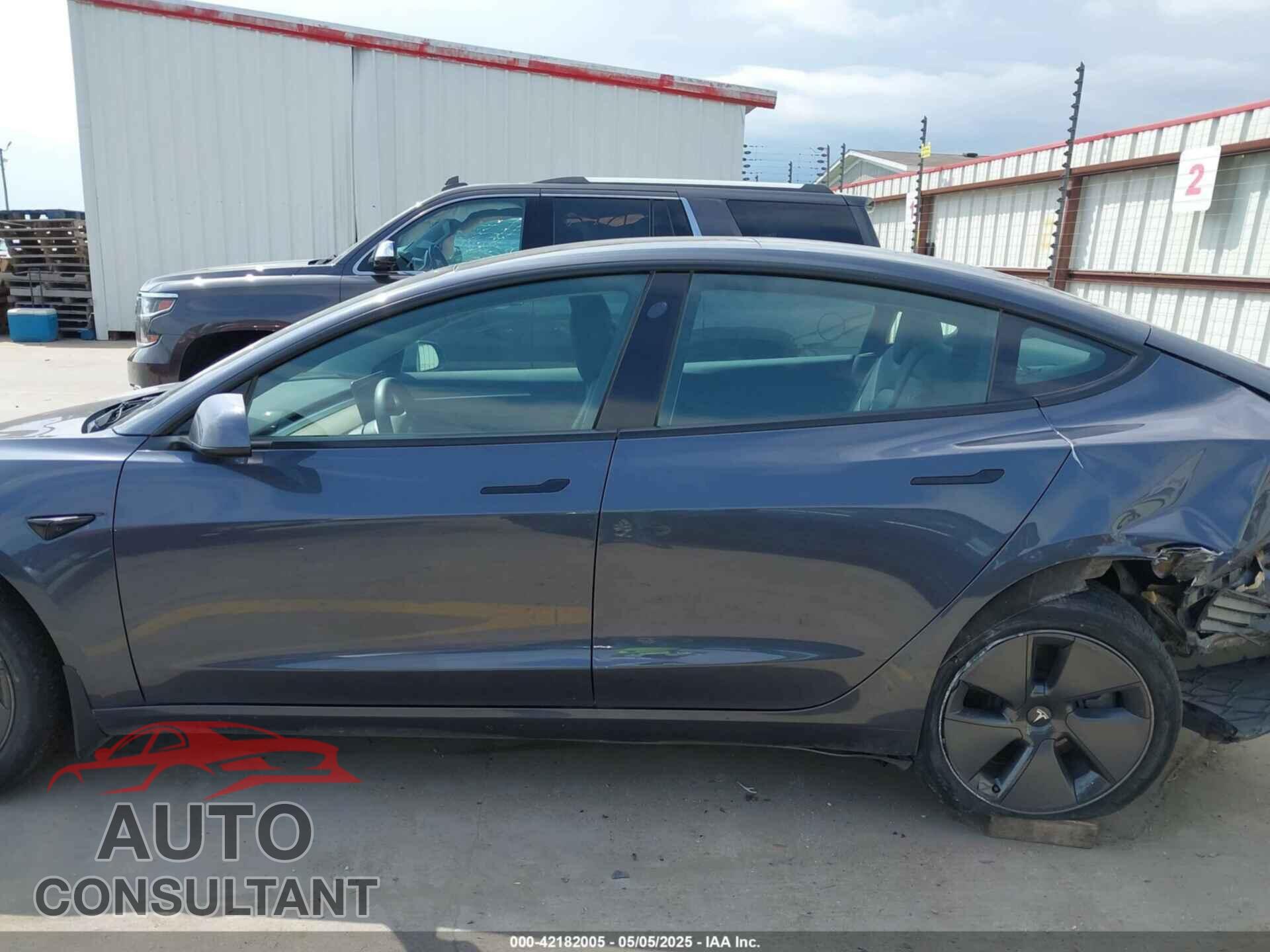 TESLA MODEL 3 2023 - 5YJ3E1EA8PF404553