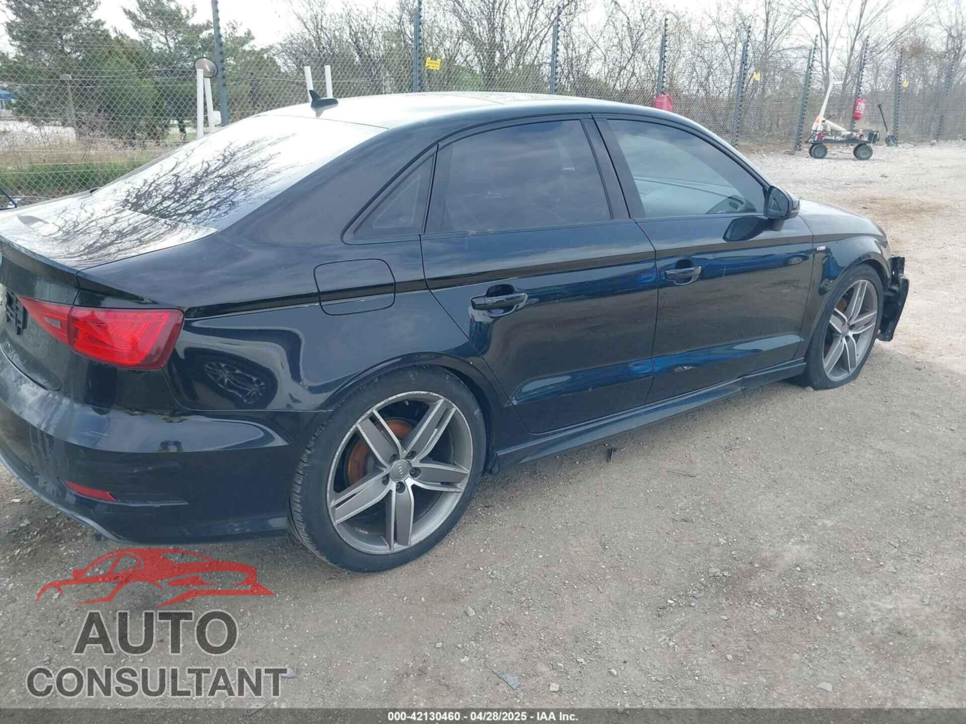 AUDI A3 2016 - WAUA7GFF9G1069677