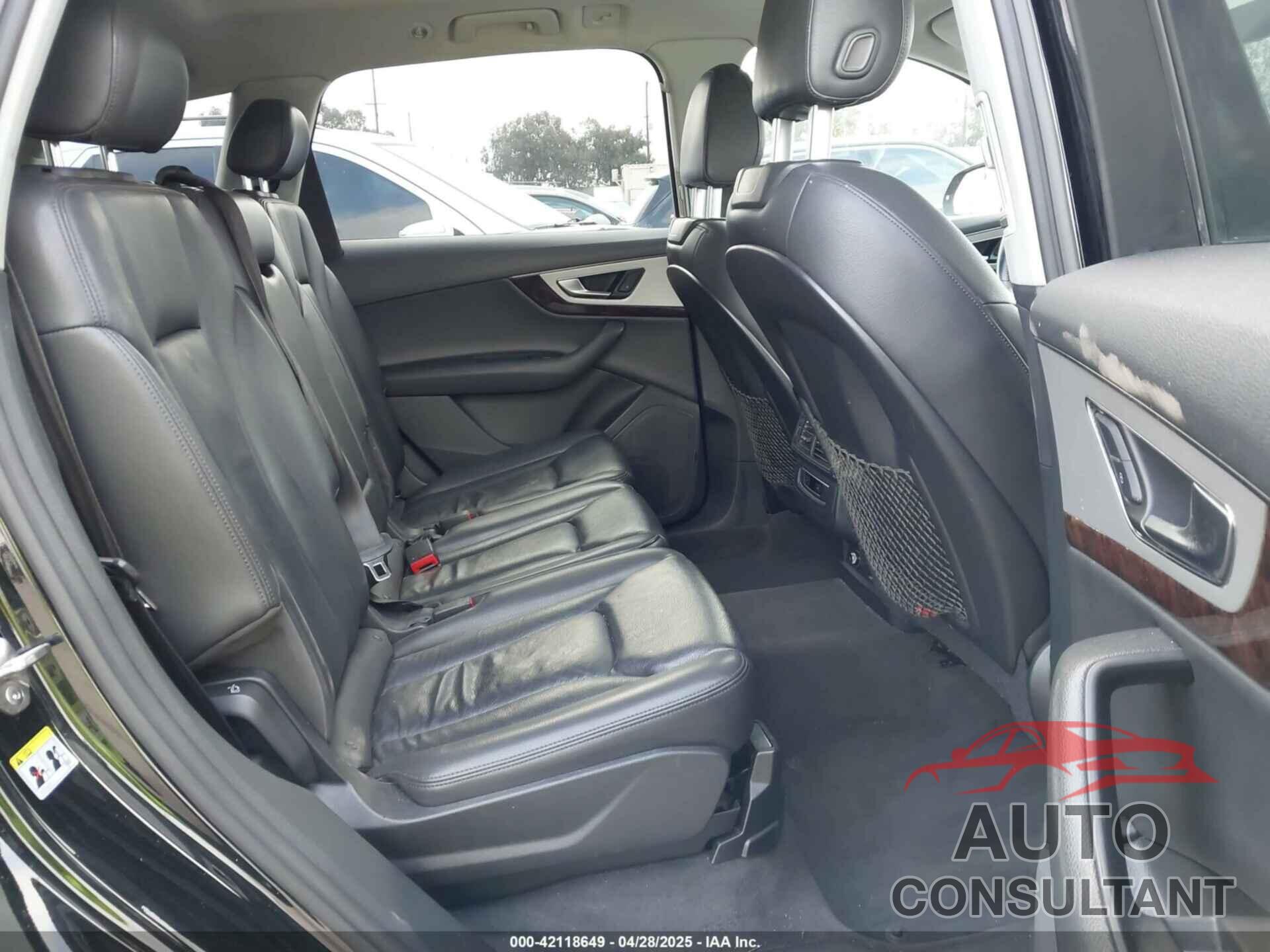 AUDI Q7 2019 - WA1AHAF73KD022295
