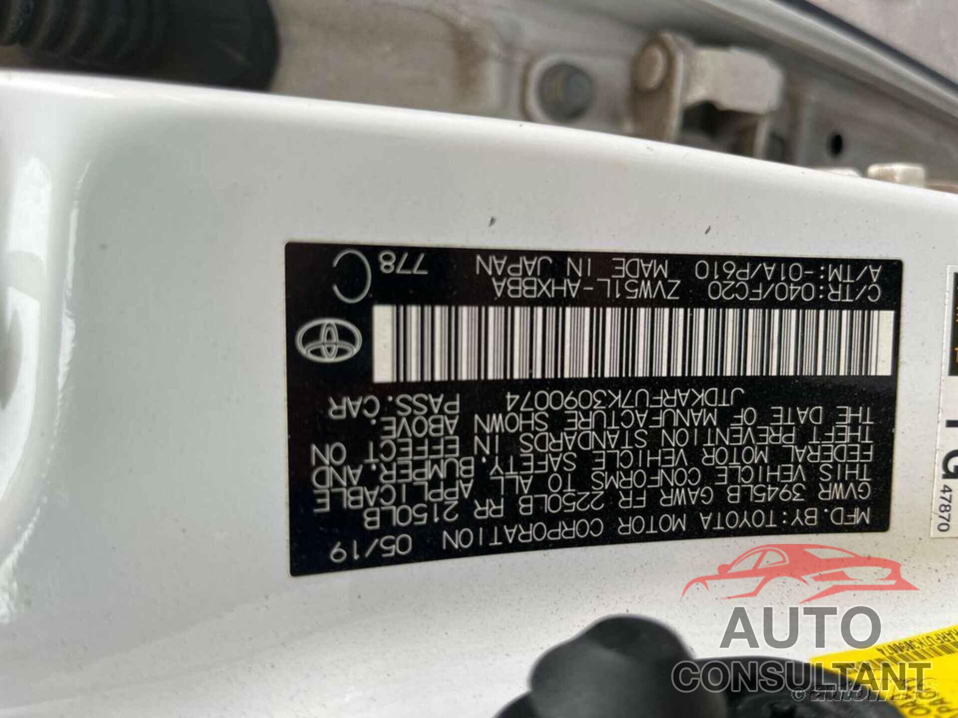 TOYOTA PRIUS 2019 - JTDKARFU7K3090074