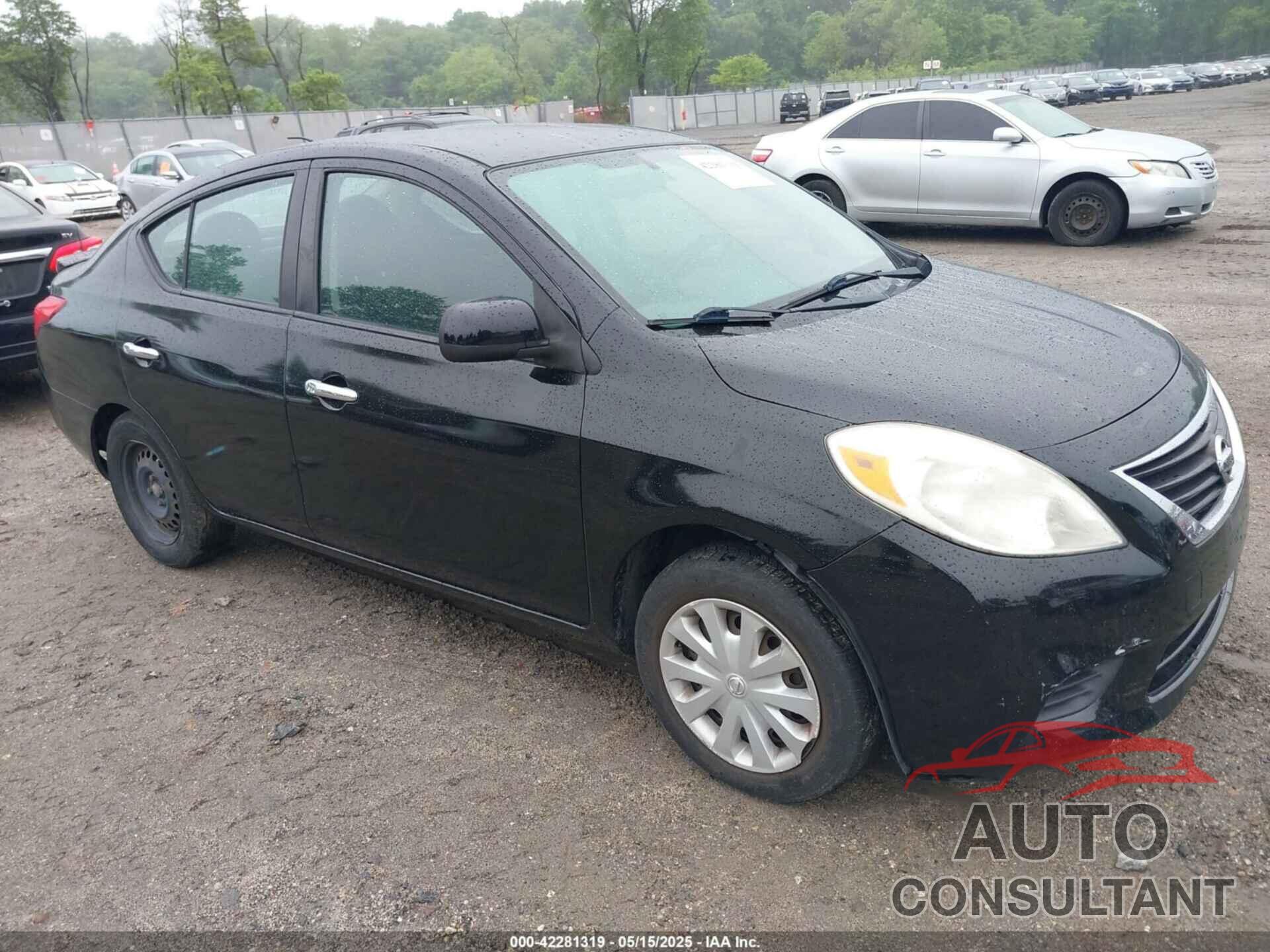NISSAN VERSA 2012 - 3N1CN7AP8CL910010