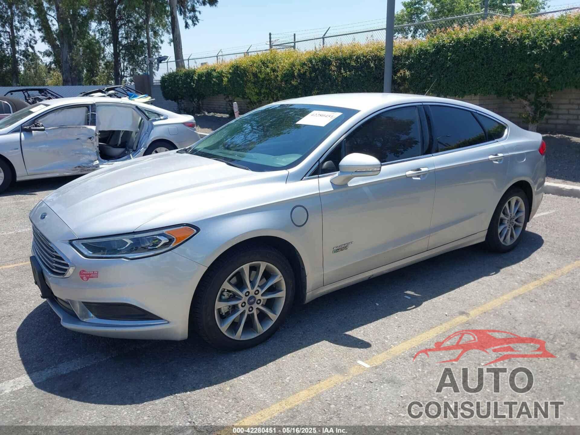 FORD FUSION ENERGI 2018 - 3FA6P0PU9JR187261
