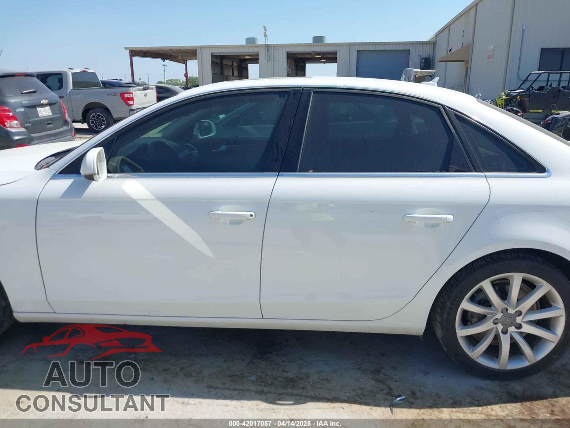 AUDI A4 2013 - WAUFFAFL2DN007960