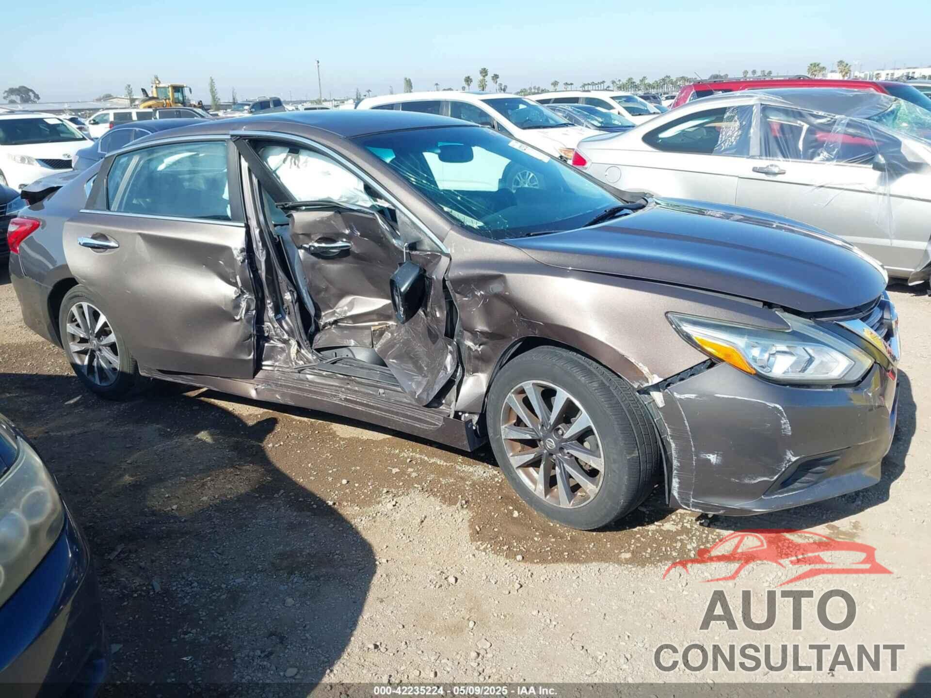 NISSAN ALTIMA 2017 - 1N4AL3APXHC170911