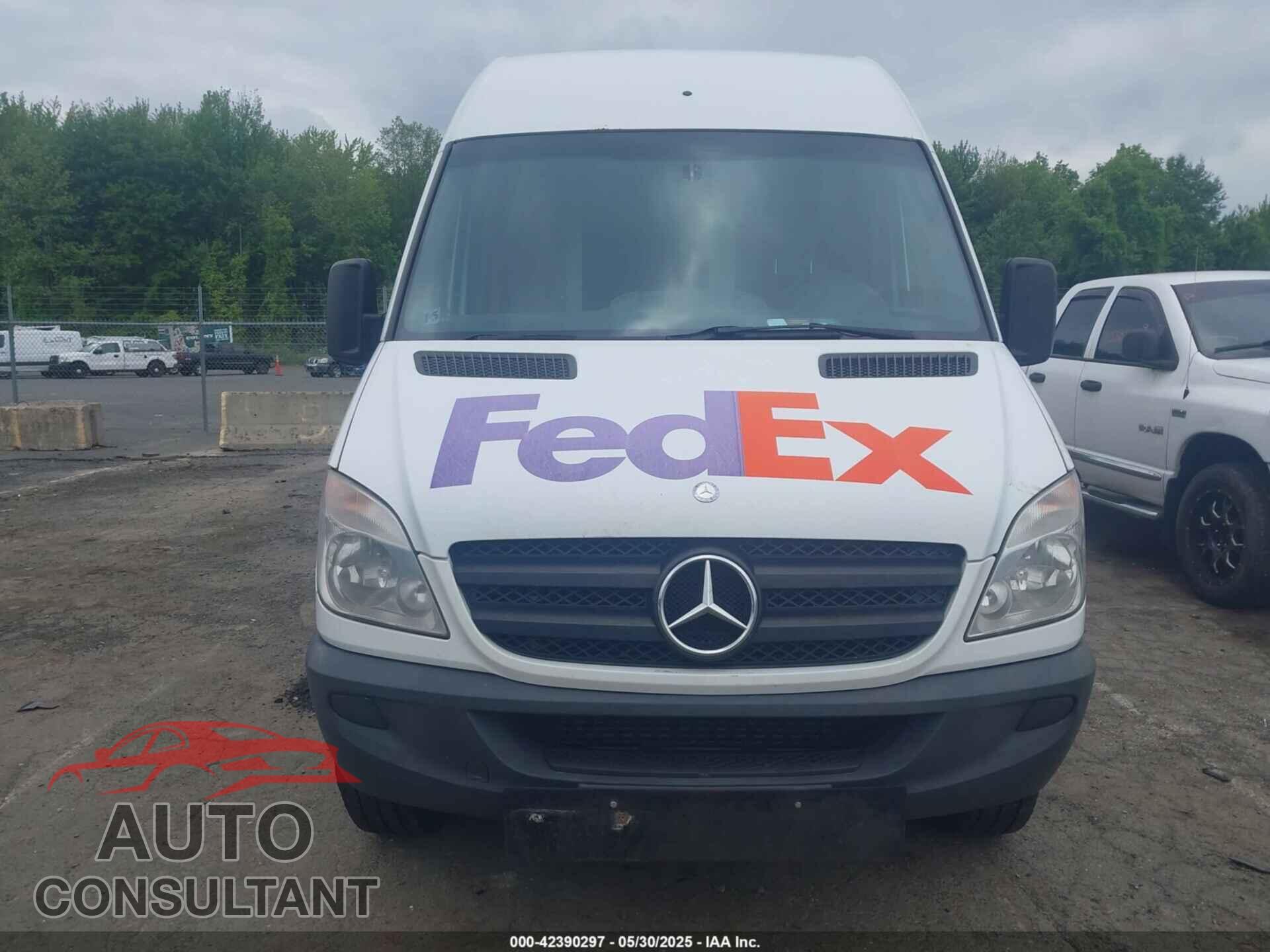 MERCEDES-BENZ SPRINTER 2500 2012 - WD3PE8CB5C5702425