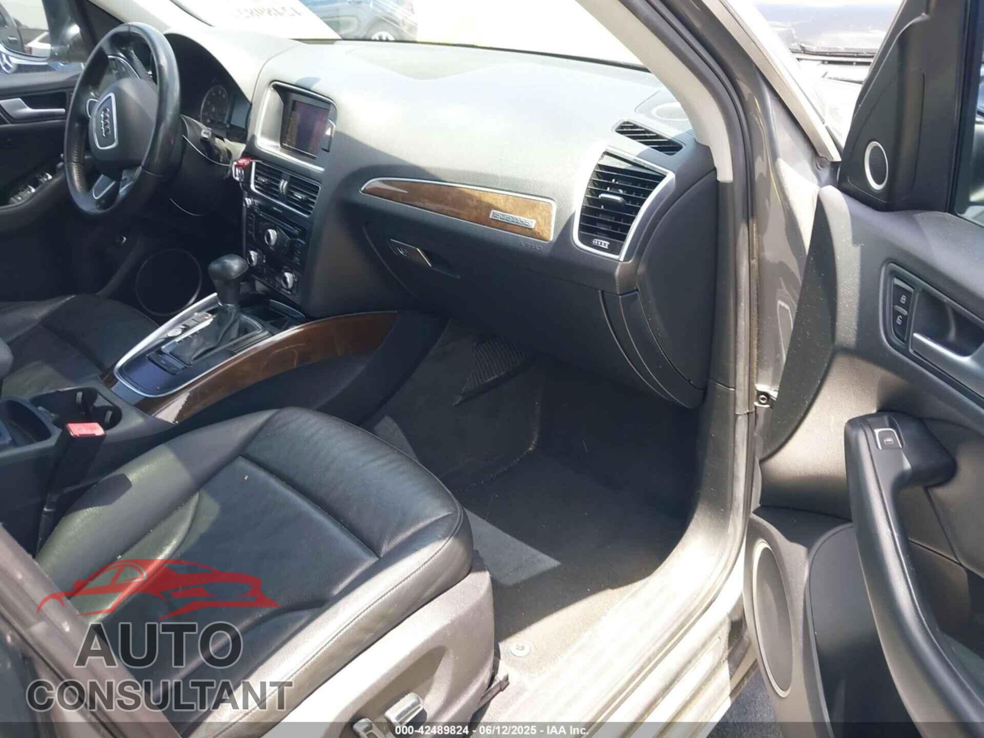 AUDI Q5 2014 - WA1LFAFP0EA008424