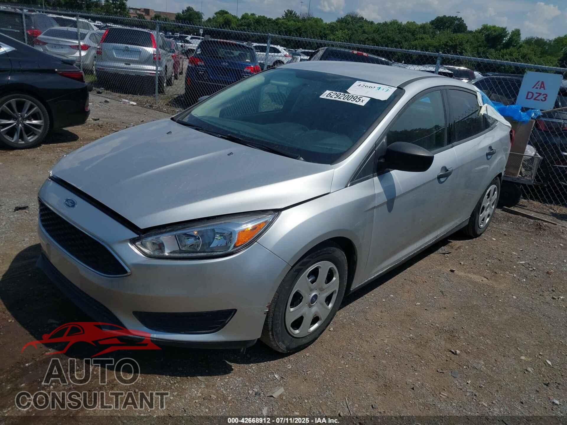 FORD FOCUS 2016 - 1FADP3E24GL367622