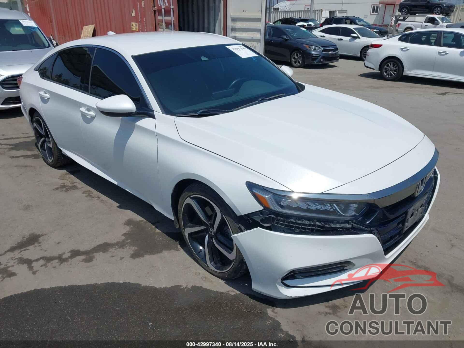 HONDA ACCORD 2018 - 1HGCV1F38JA211773