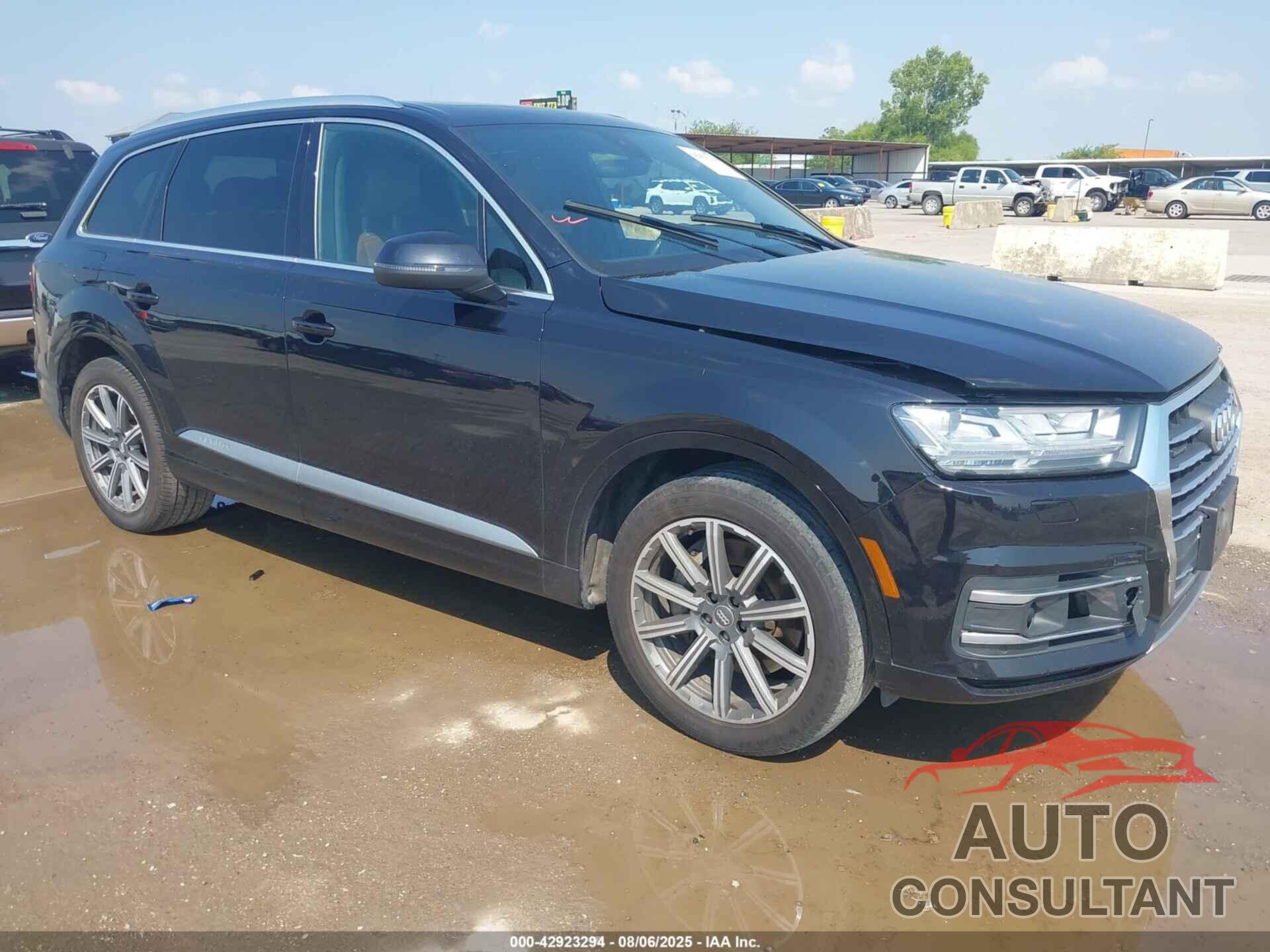 AUDI Q7 2018 - WA1VAAF72JD022714