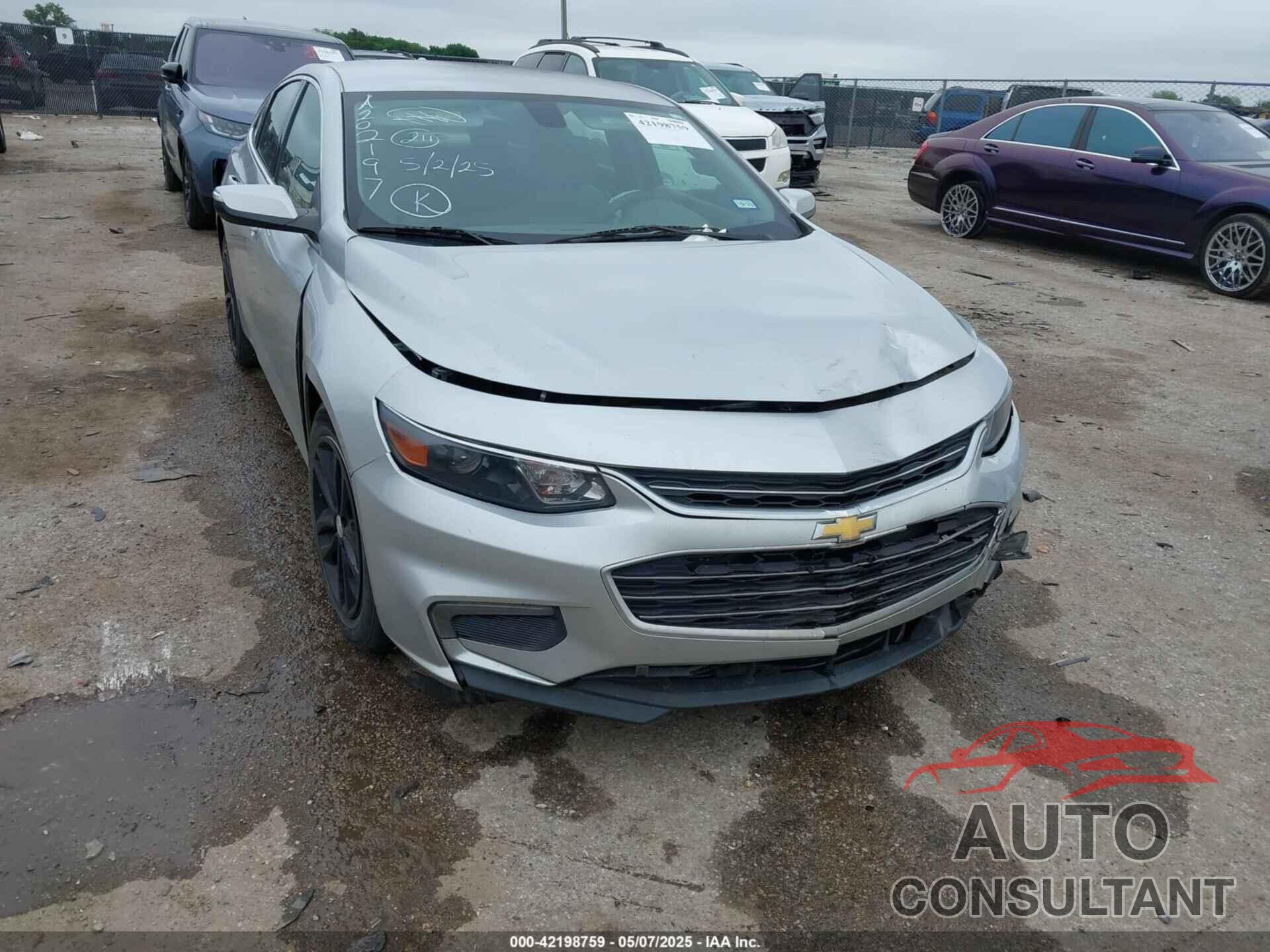 CHEVROLET MALIBU 2018 - 1G1ZD5ST8JF214676