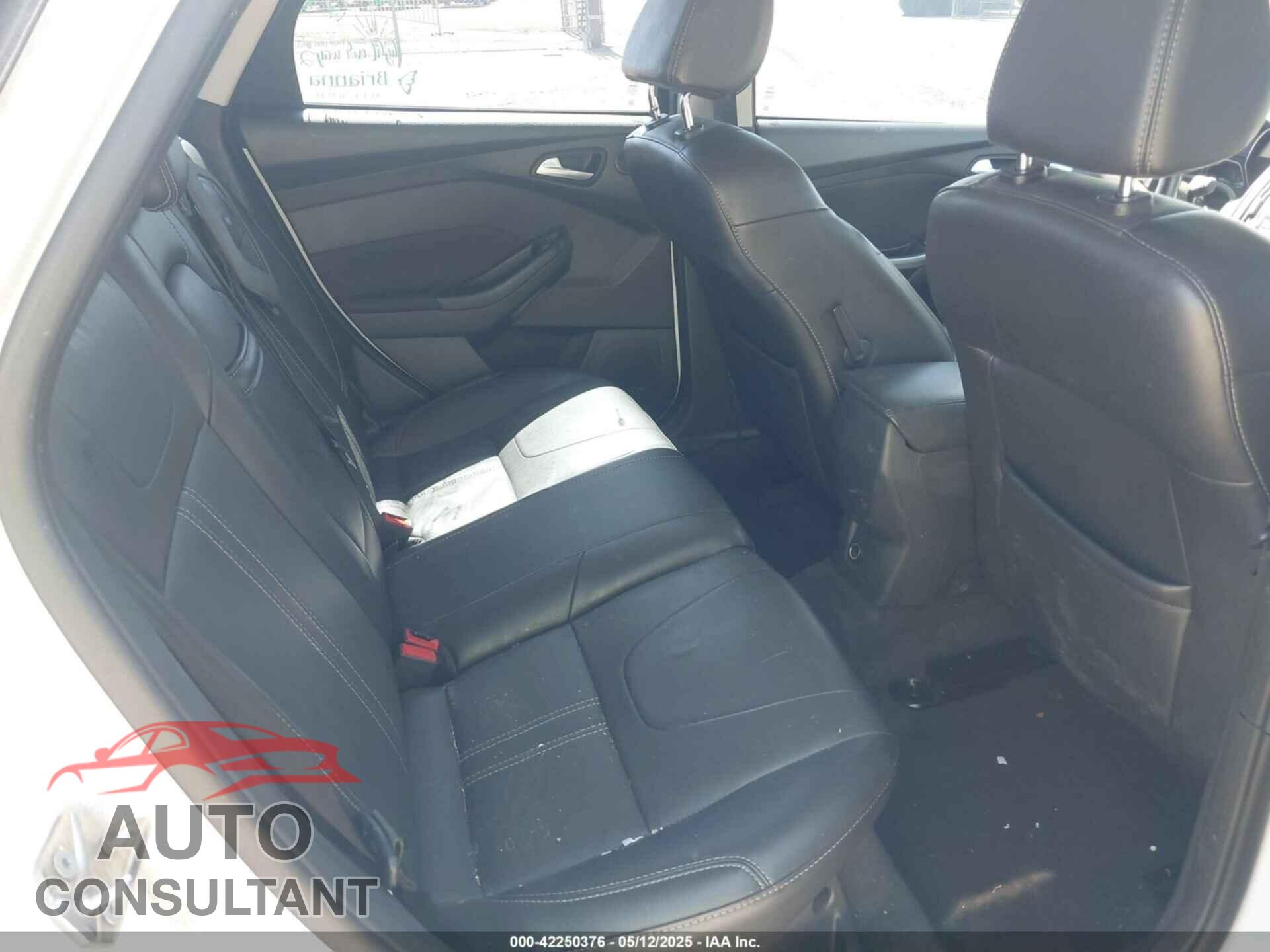FORD FOCUS 2013 - 1FADP3J26DL116120