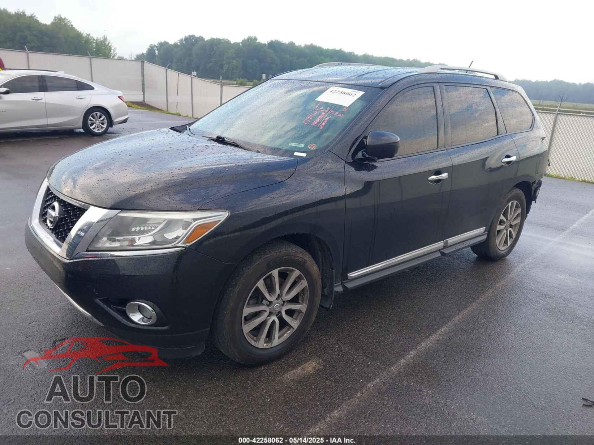 NISSAN PATHFINDER 2015 - 5N1AR2MM3FC651967