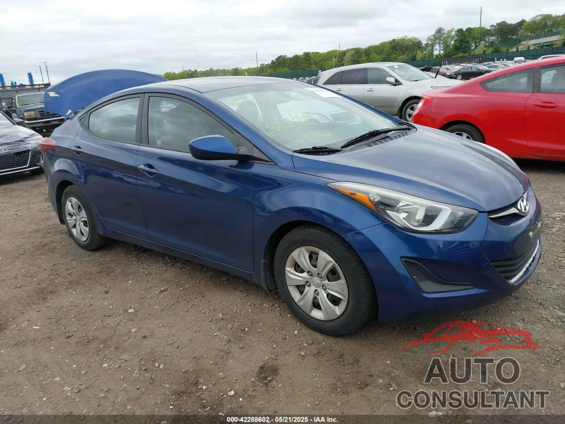 HYUNDAI ELANTRA 2016 - 5NPDH4AE7GH712093