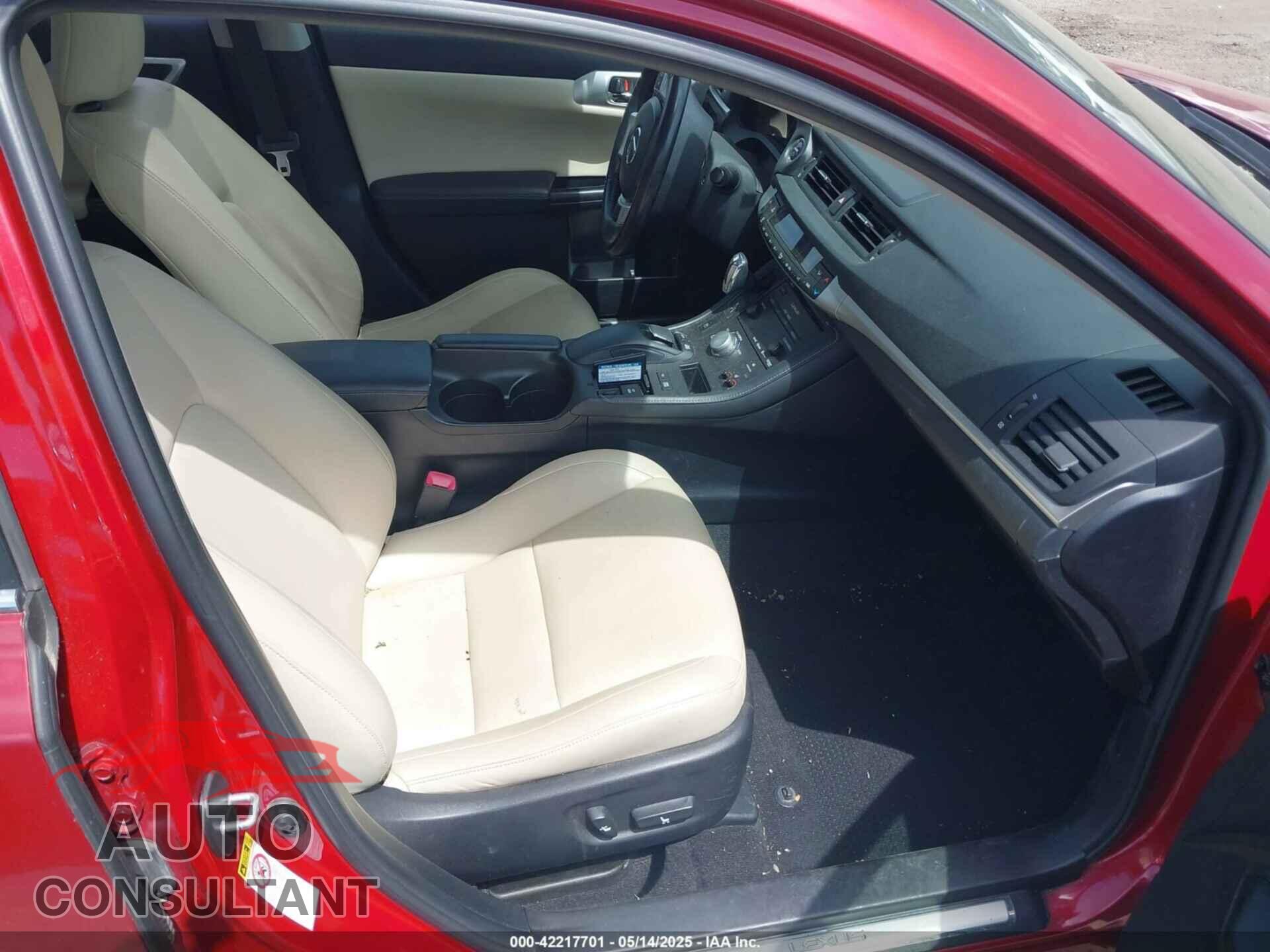 LEXUS CT 200H 2013 - JTHKD5BH1D2170258