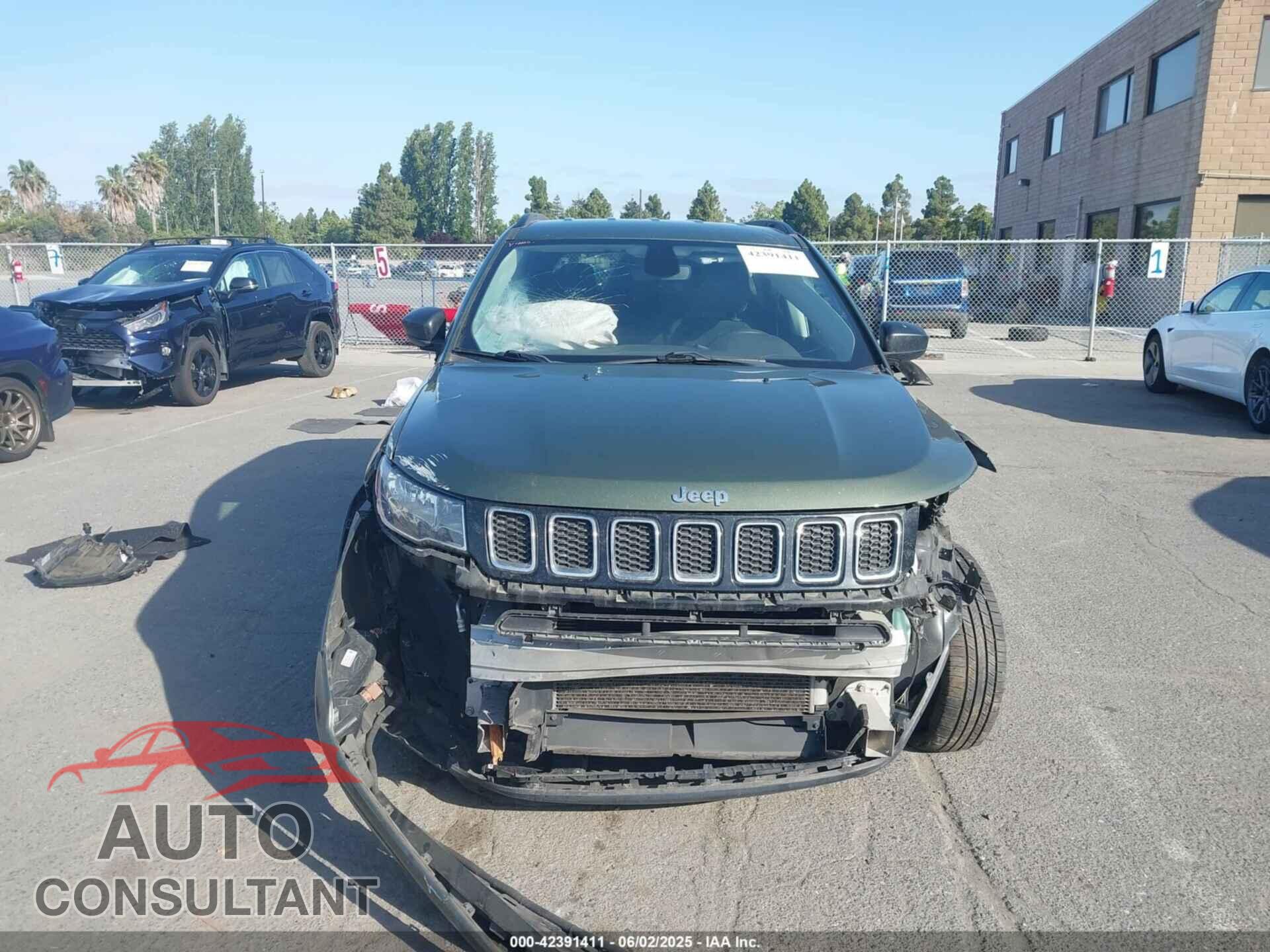 JEEP COMPASS 2021 - 3C4NJDAB4MT543838