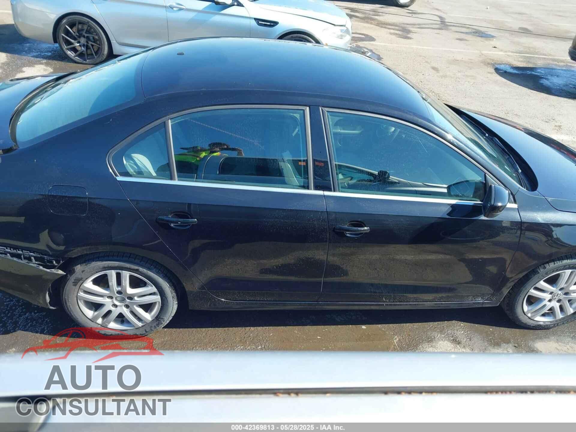 VOLKSWAGEN JETTA 2017 - 3VW2B7AJ5HM210523