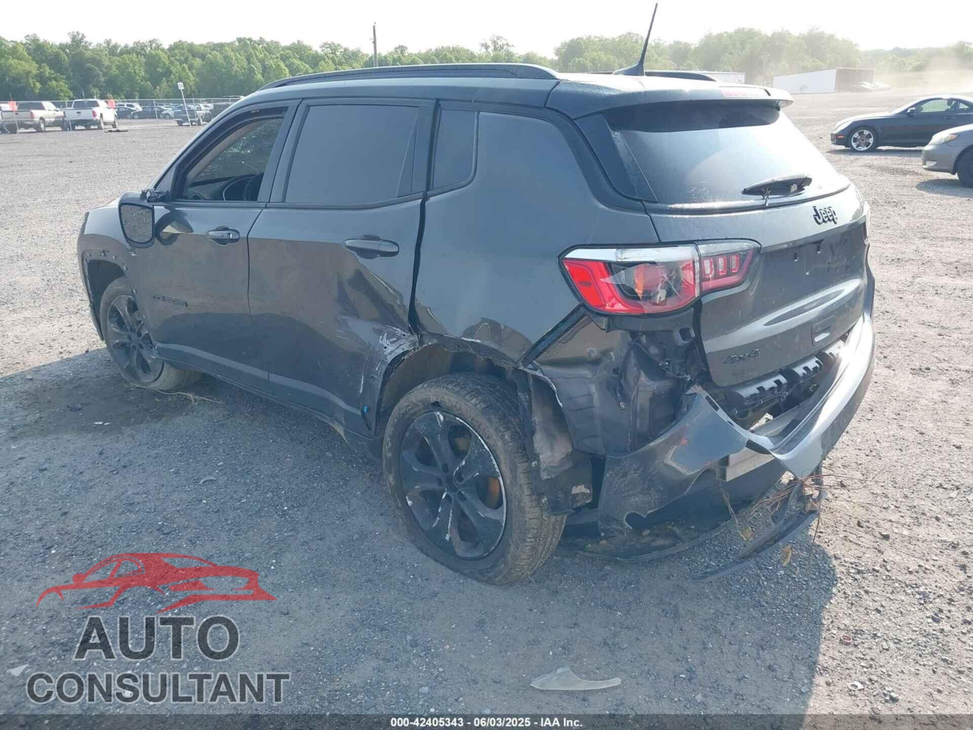 JEEP COMPASS 2018 - 3C4NJDBB0JT395844