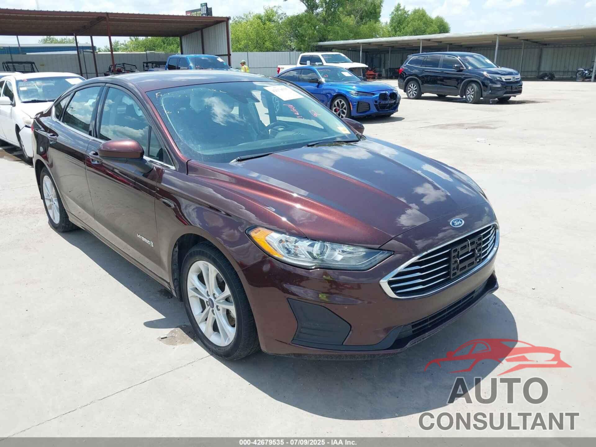 FORD FUSION HYBRID 2019 - 3FA6P0LU6KR196765
