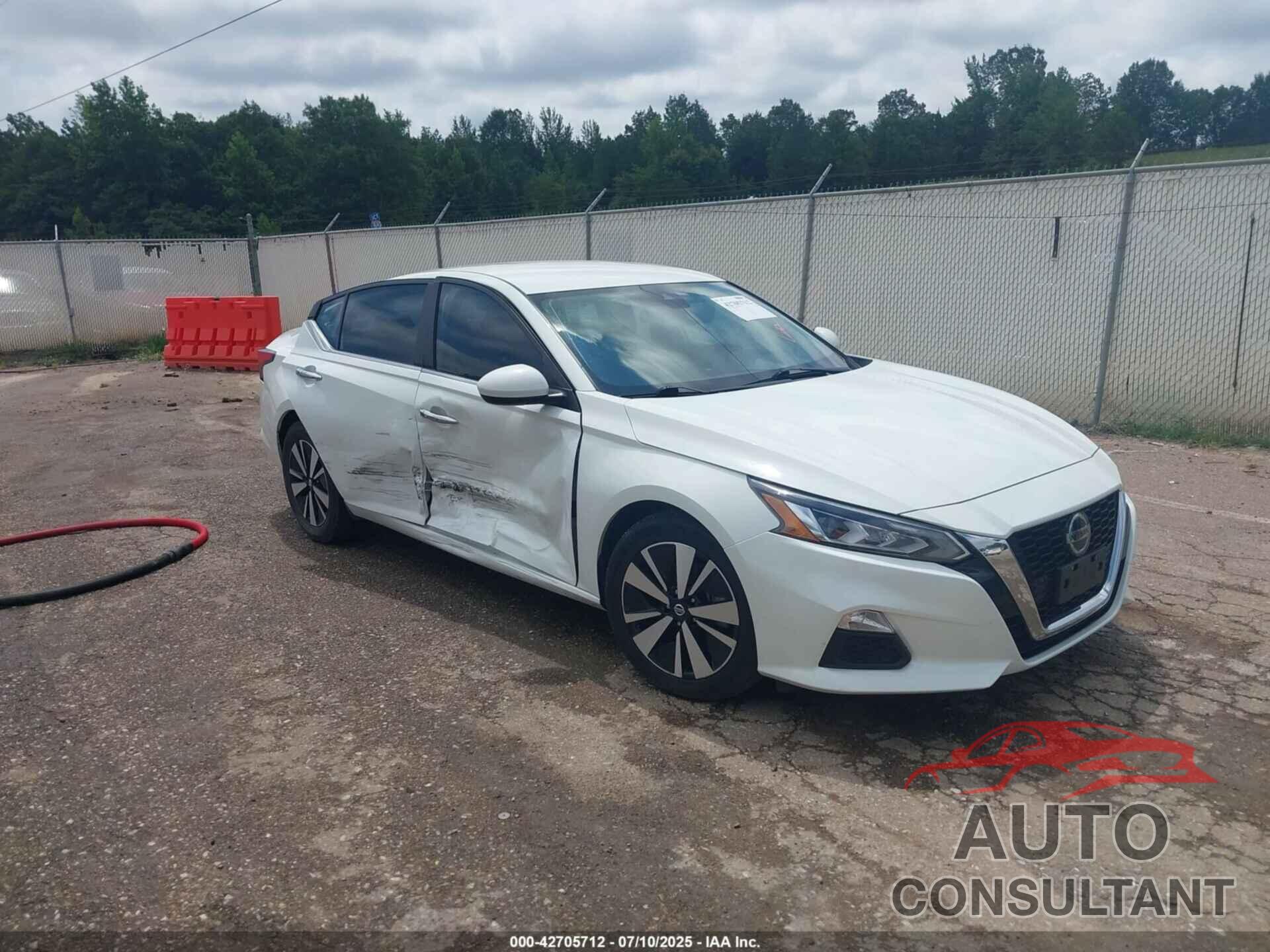 NISSAN ALTIMA 2022 - 1N4BL4DV0NN373665