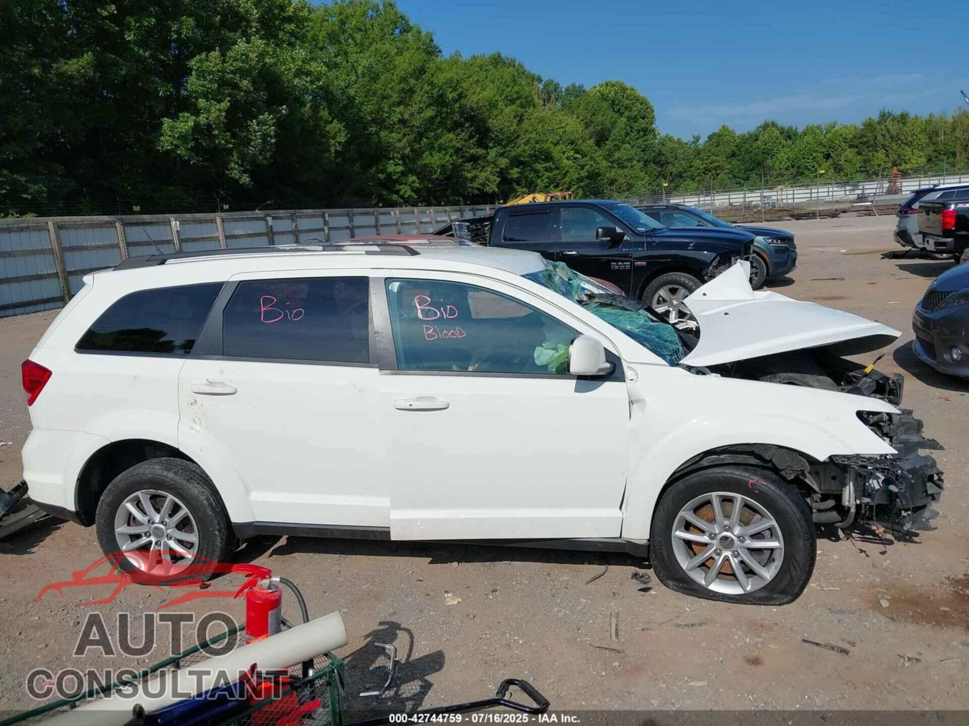 DODGE JOURNEY 2017 - 3C4PDCBGXHT590768