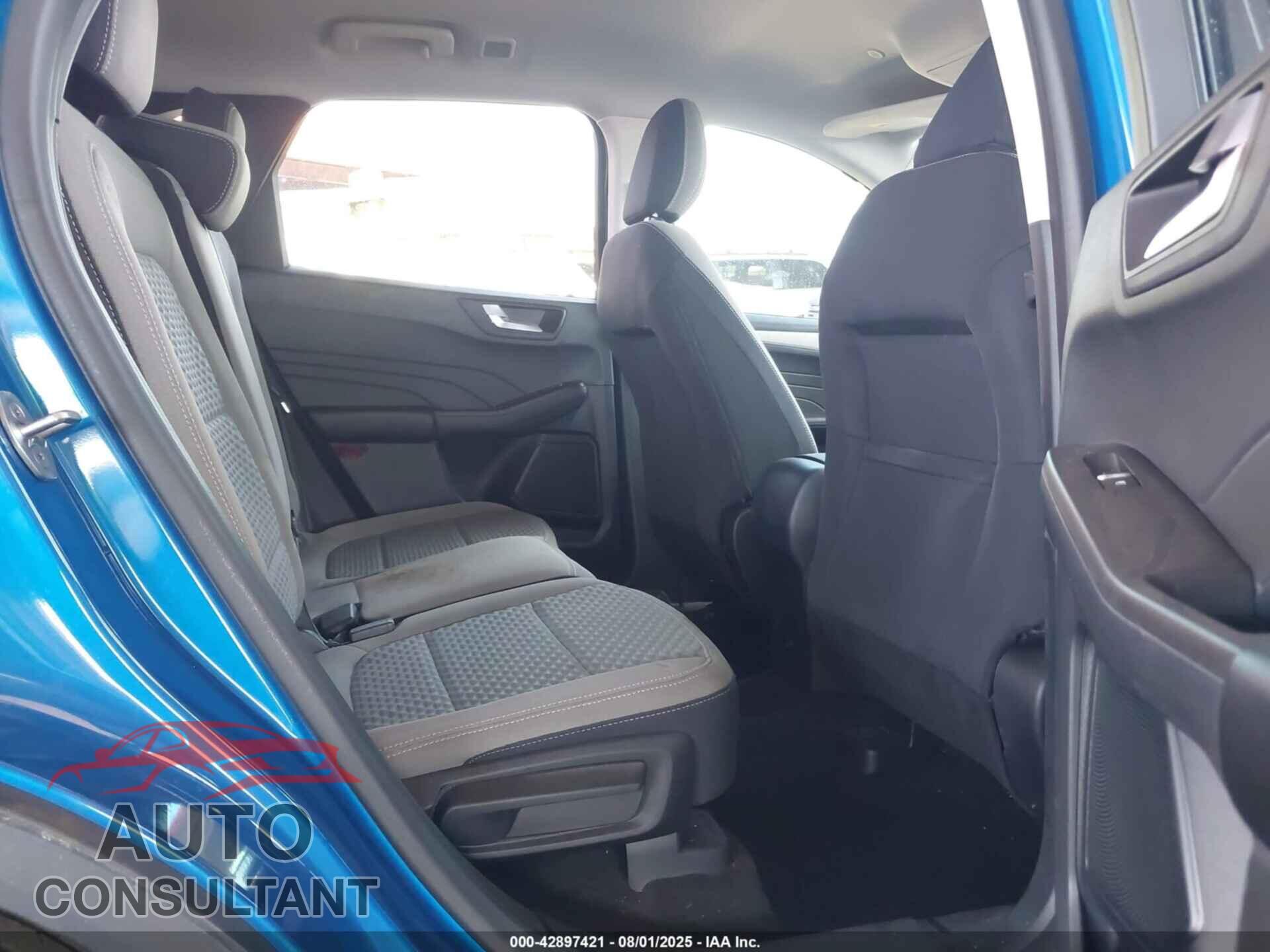 FORD ESCAPE 2021 - 1FMCU0G67MUA06643