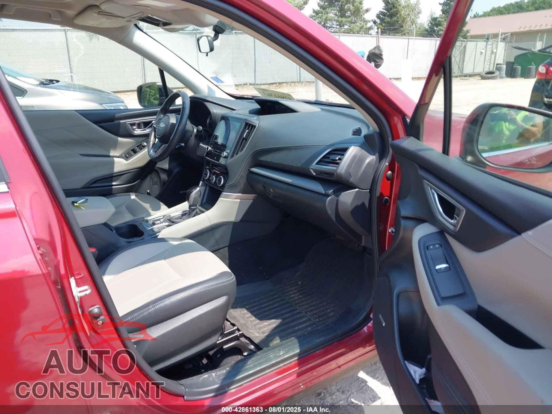 SUBARU FORESTER 2019 - JF2SKAUC5KH443621