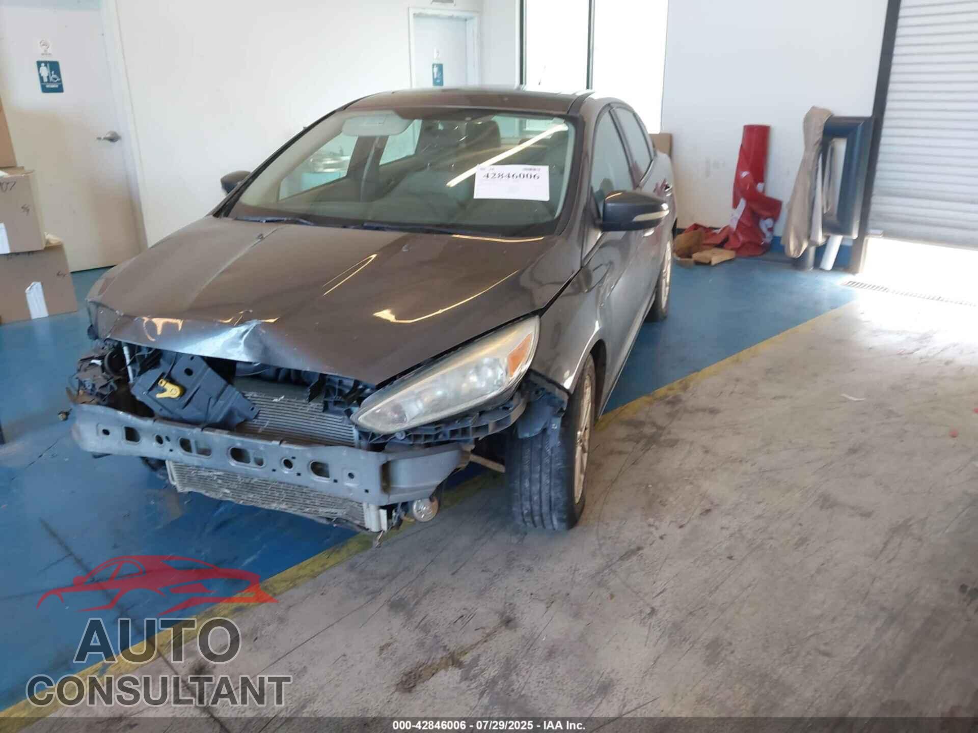 FORD FOCUS 2016 - 1FADP3F27GL241611
